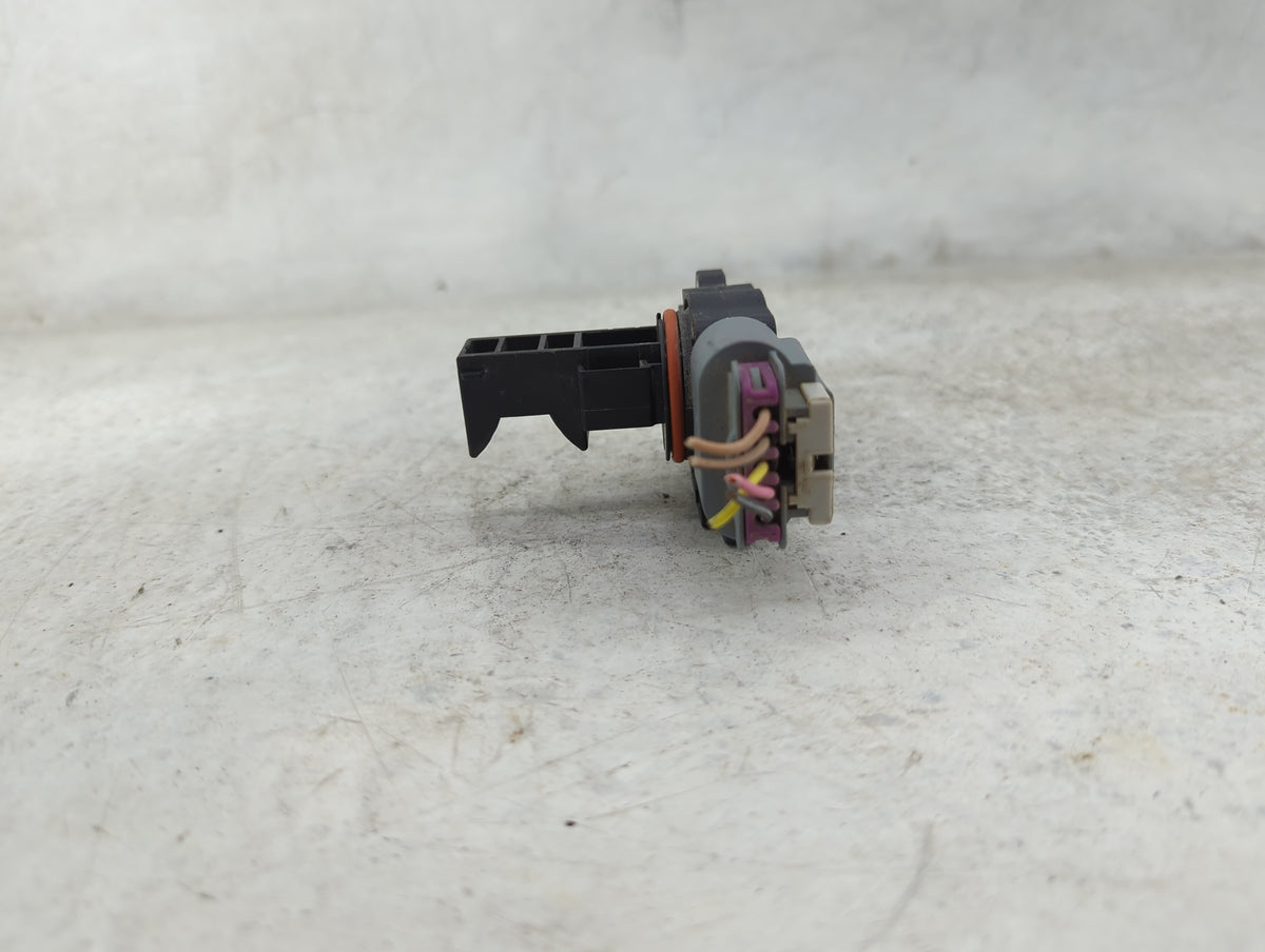 2009-2013 Gmc Sierra 1500 Mass Air Flow Meter Maf Sensor 1485995 - Oemusedautoparts1.com