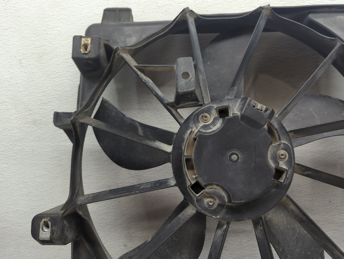 2010-2013 Gmc Sierra 1500 Electric Radiator Cooling Fan Motor Assembly P/N:6003X-0121-01 8004-3A Fits OEM Used Auto Parts - 