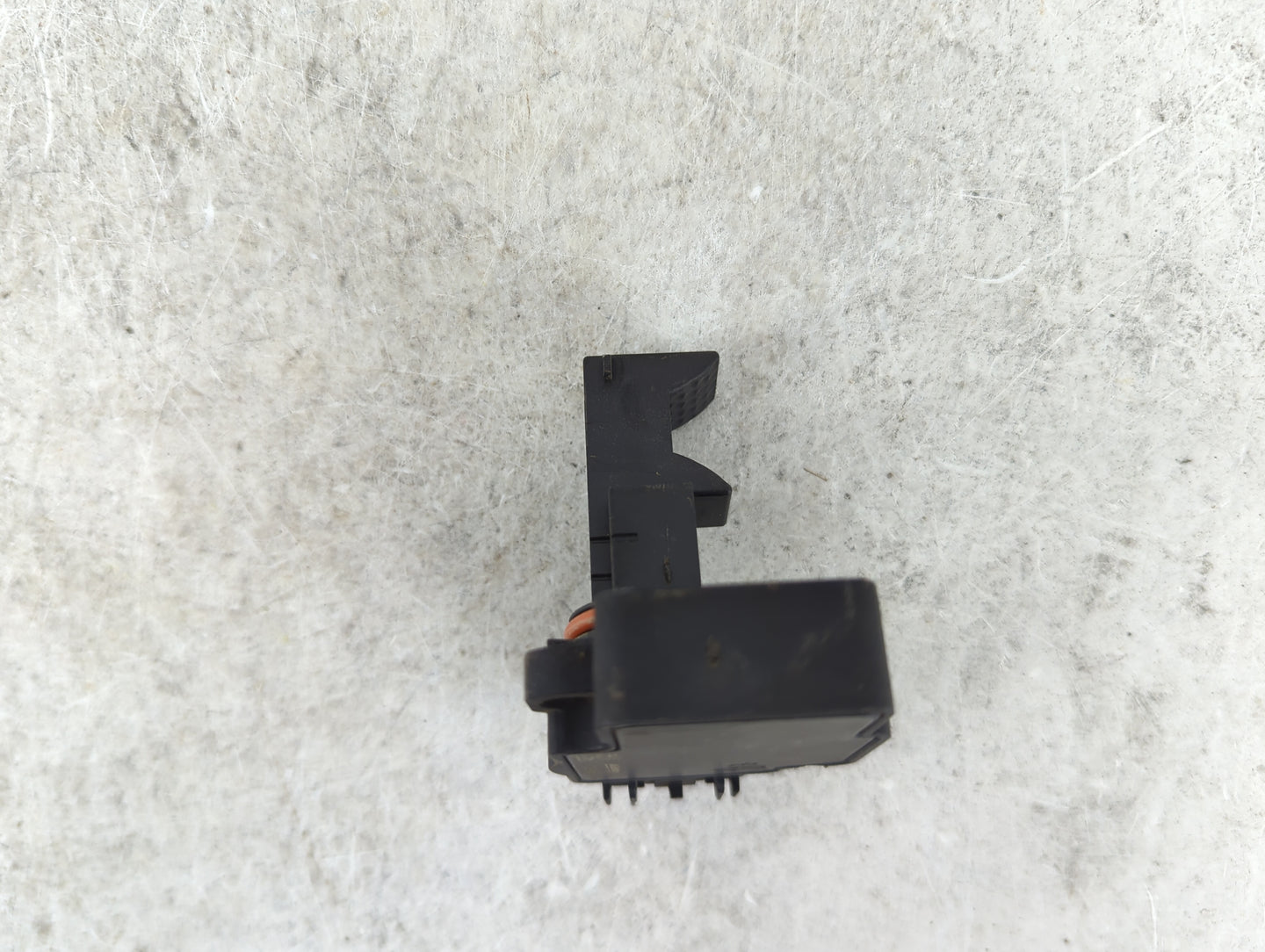 2009-2013 Gmc Sierra 1500 Mass Air Flow Meter Maf 1487561 - Oemusedautoparts1.com