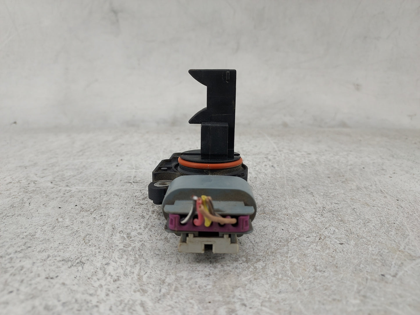 2009-2013 Gmc Sierra 1500 Mass Air Flow Meter Maf 1487954 - Oemusedautoparts1.com
