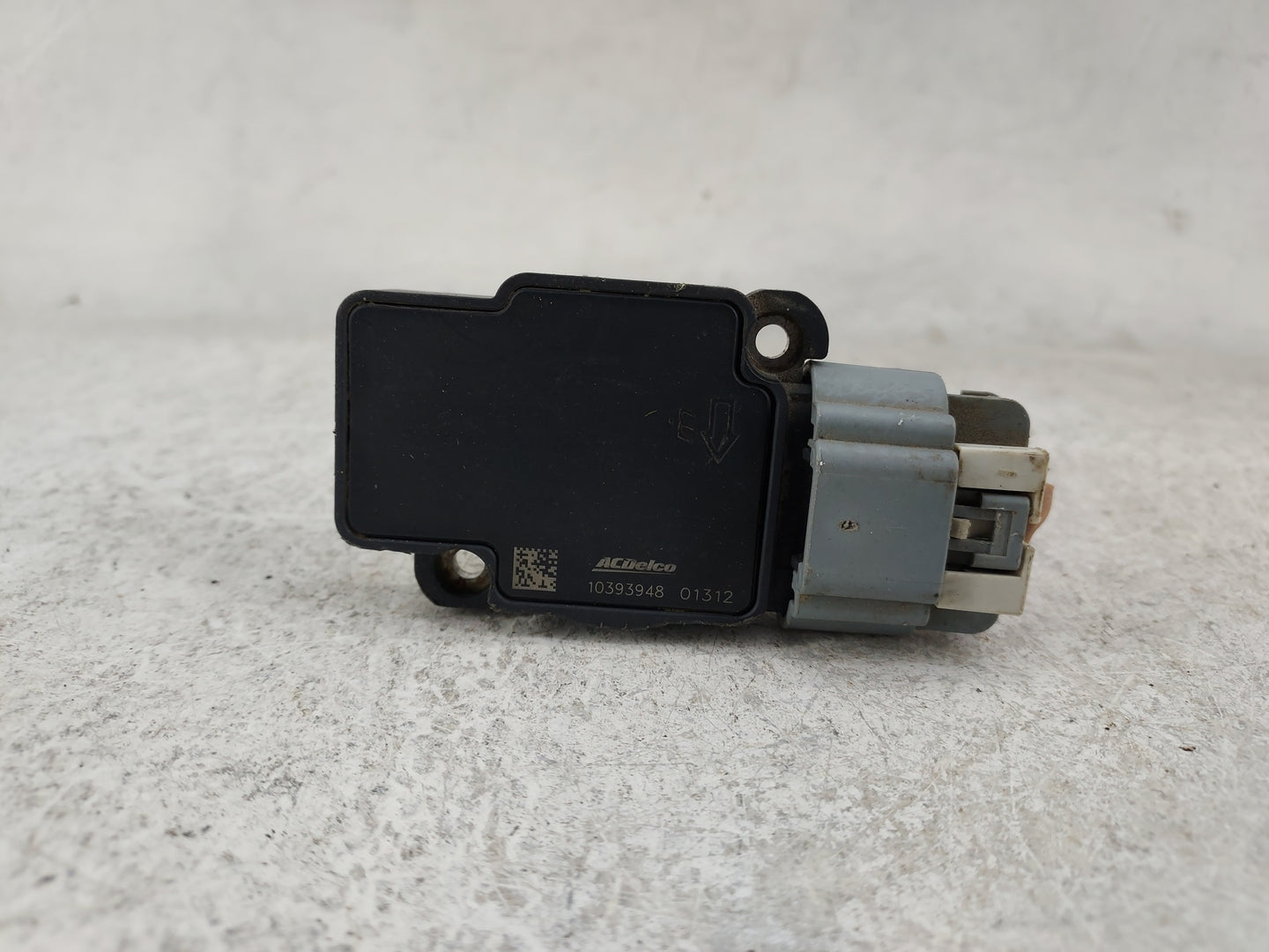 2009-2013 Gmc Sierra 1500 Mass Air Flow Meter Maf 1487954 - Oemusedautoparts1.com