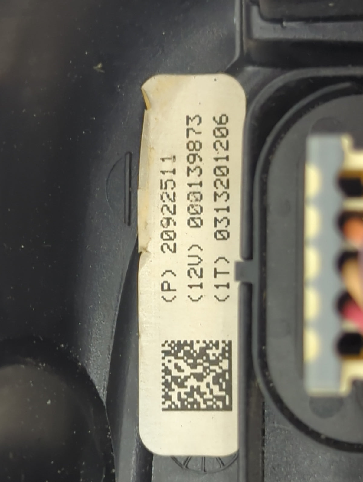 2007-2013 Gmc Sierra 1500 Master Power Window Switch Replacement Driver Side Left P/N:20922511 Fits OEM Used Auto Parts - Oe