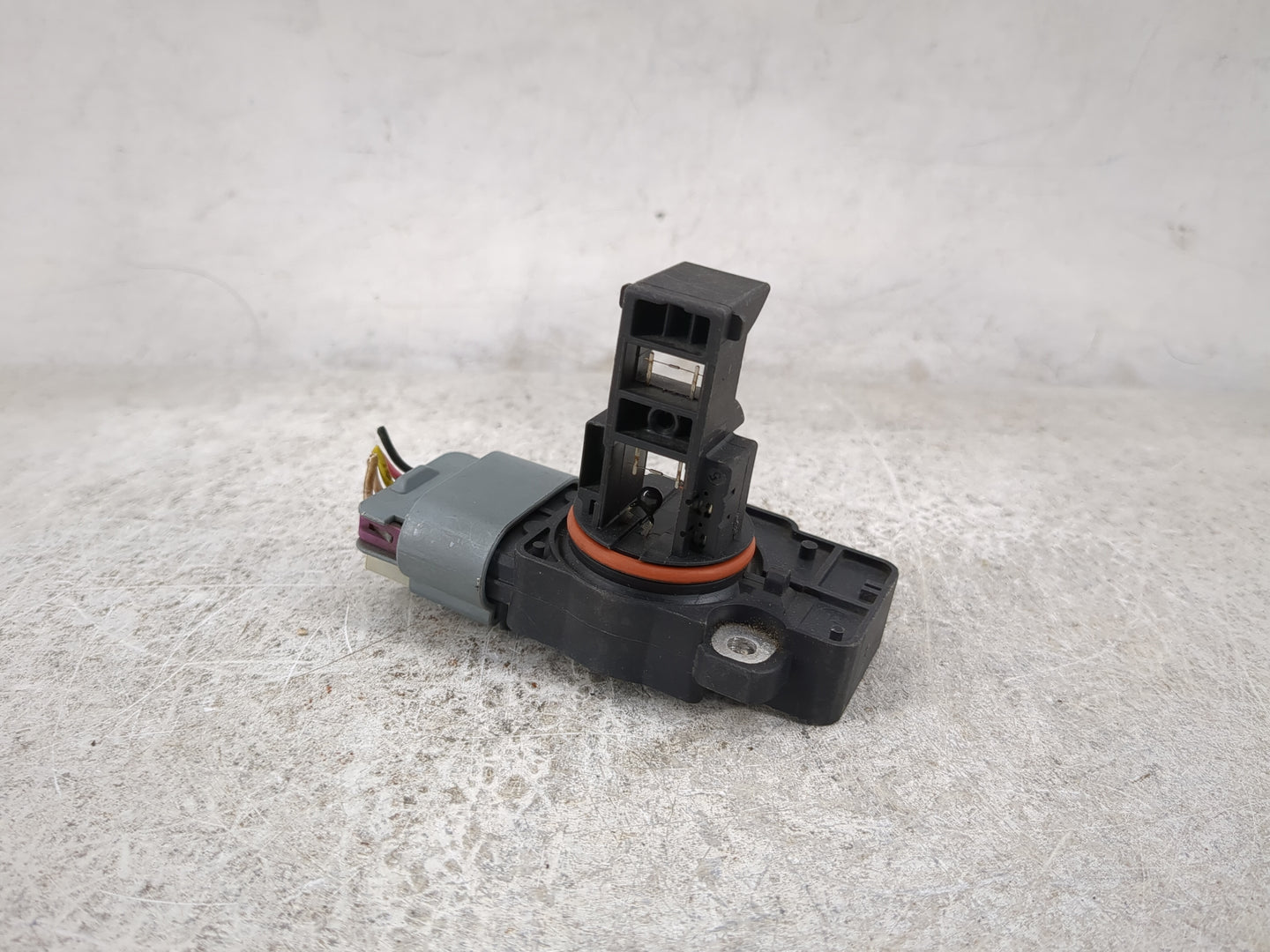 2009-2013 Gmc Sierra 1500 Mass Air Flow Meter Maf 405011 - Oemusedautoparts1.com