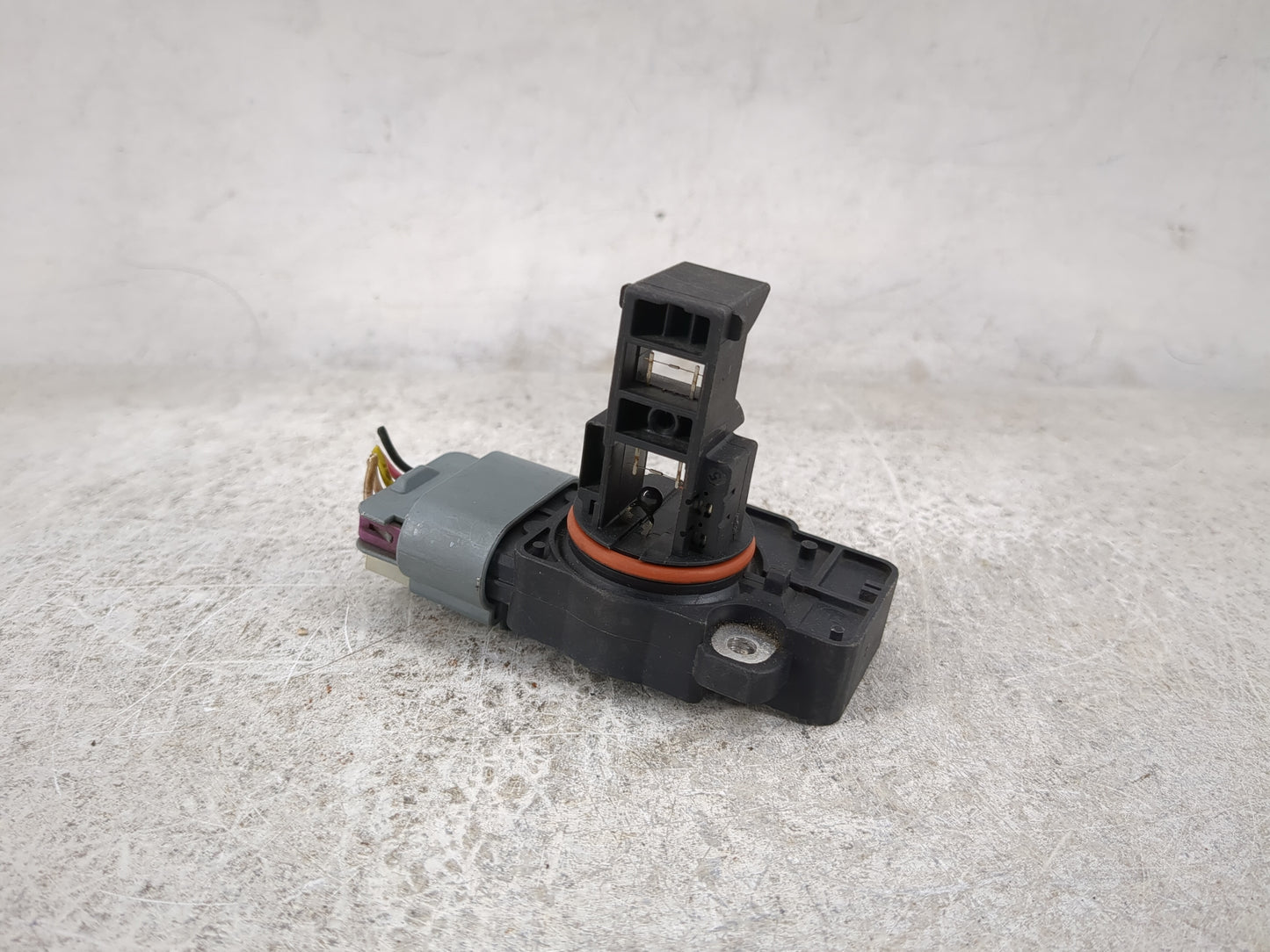 2009-2013 Gmc Sierra 1500 Mass Air Flow Meter Maf 405011 - Oemusedautoparts1.com