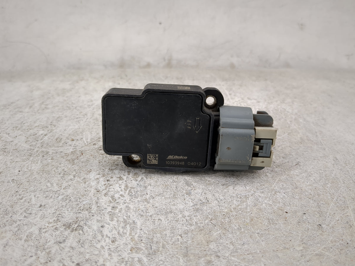 2009-2013 Gmc Sierra 1500 Mass Air Flow Meter Maf Sensor - Oemusedautoparts1.com