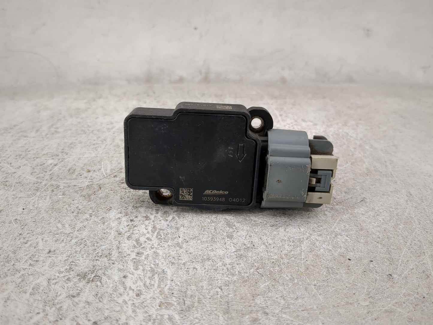 2009-2013 Gmc Sierra 1500 Mass Air Flow Meter Maf 405011 - Oemusedautoparts1.com