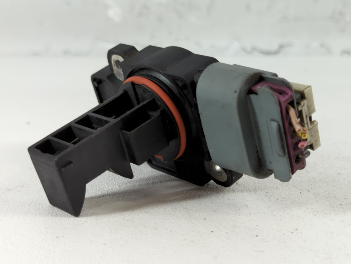 2009-2013 Gmc Sierra 1500 Mass Air Flow Meter Maf - Oemusedautoparts1.com