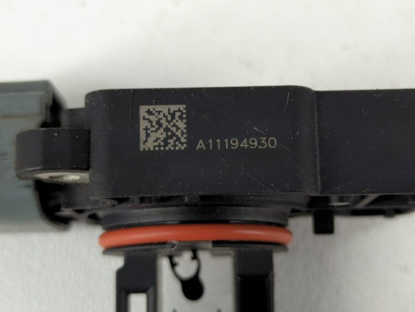 2009-2013 Gmc Sierra 1500 Mass Air Flow Meter Maf - Oemusedautoparts1.com