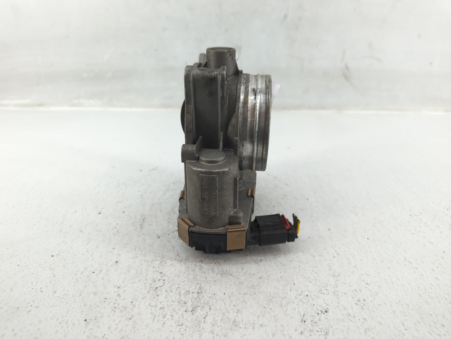 2011-2016 Gmc Sierra 2500 Throttle Body P/N:12601677 EA, RMA72-11, 12634263 0913 Fits Fits 2011 2012 2013 2014 2015 2016 OEM