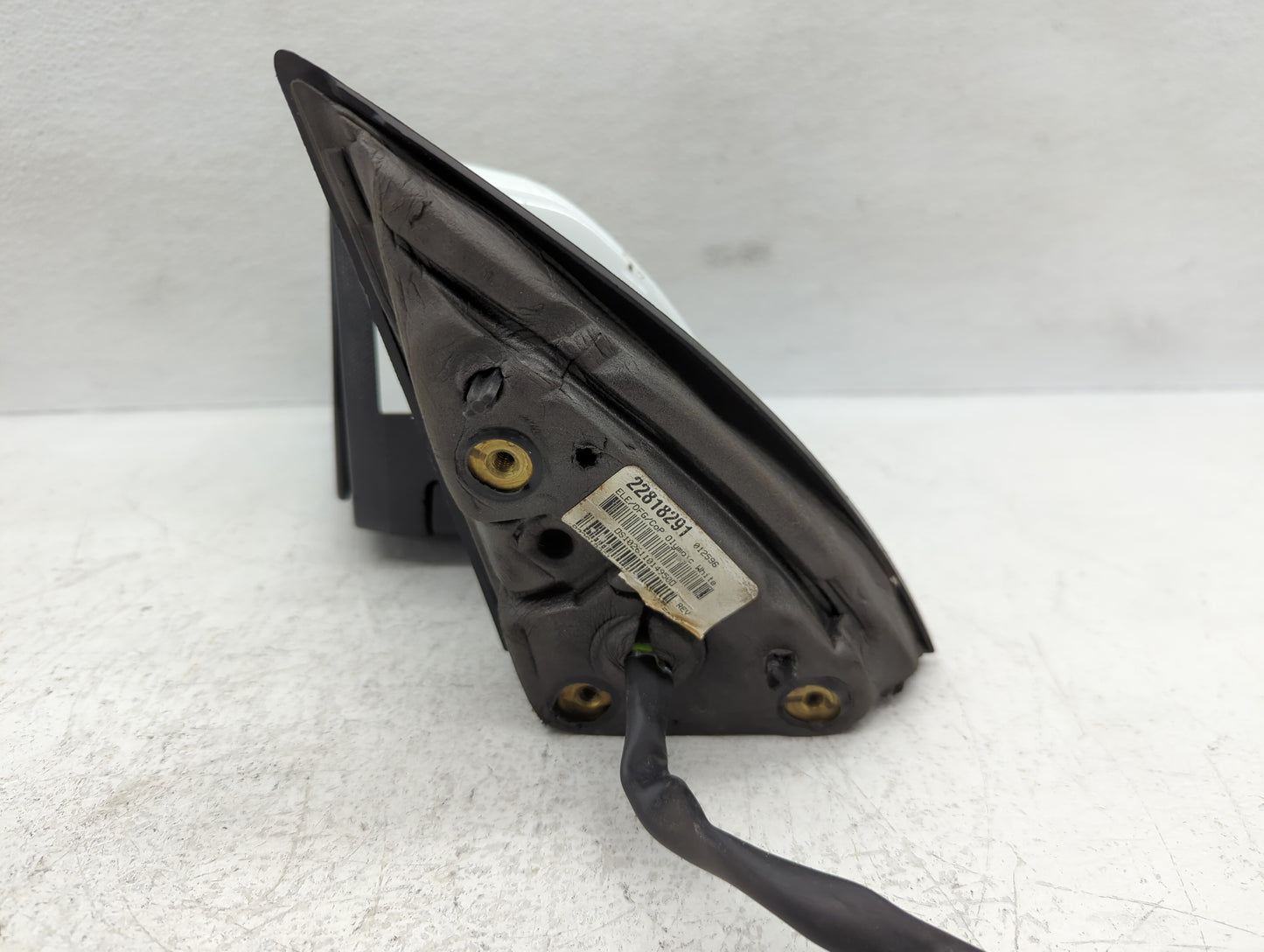 2011-2014 Gmc Terrain Driver Side View Mirror - Left Door Mirror OEM Used - Oemusedautoparts1.com