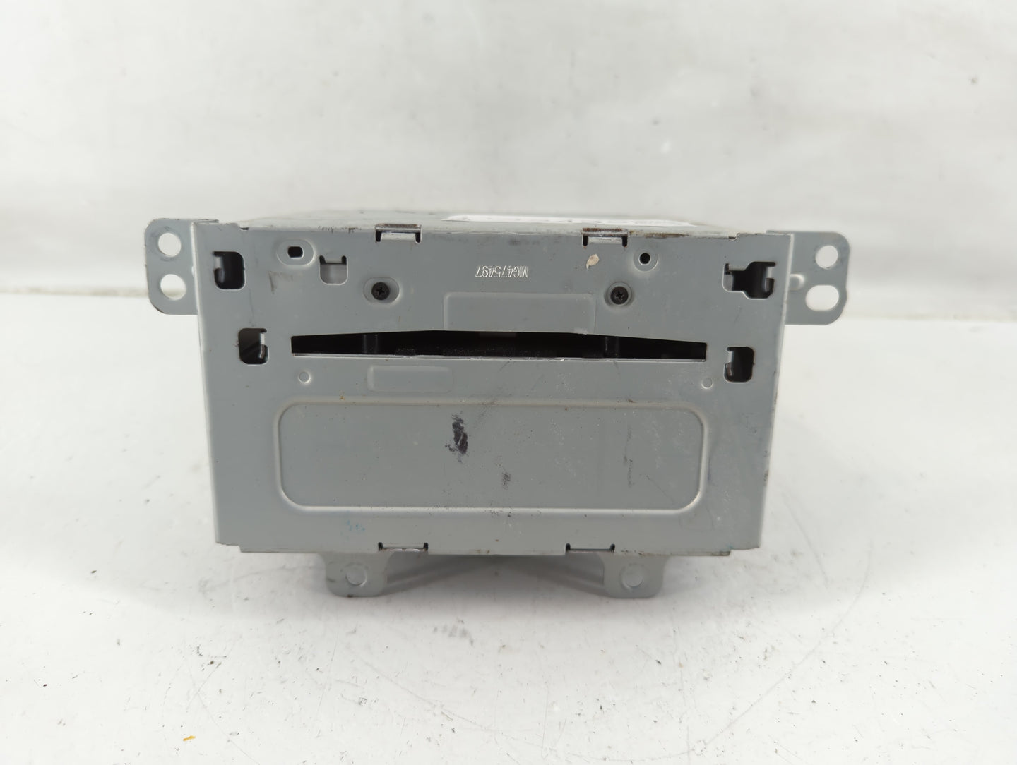 2012 Gmc Terrain Radio AM FM Cd Player Receiver Replacement P/N:22869279 Fits OEM Used Auto Parts - Oemusedautoparts1.com