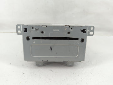 2012 Gmc Terrain Radio AM FM Cd Player Receiver Replacement P/N:22869279 Fits OEM Used Auto Parts - Oemusedautoparts1.com
