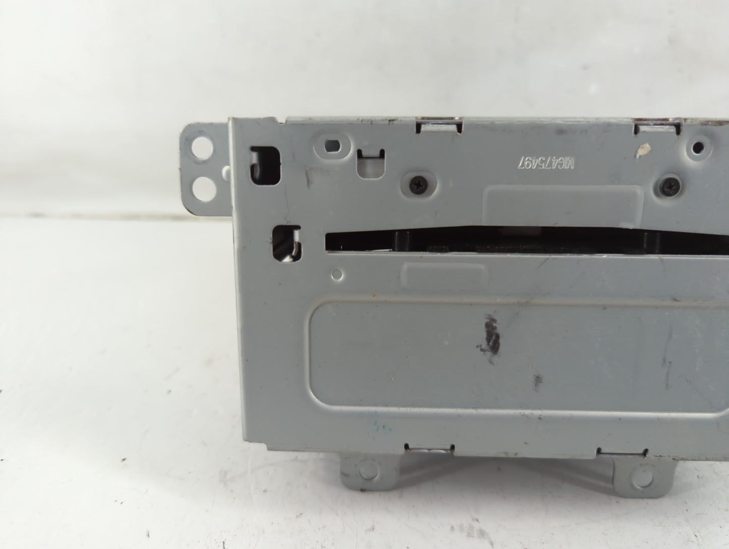 2012 Gmc Terrain Radio AM FM Cd Player Receiver Replacement P/N:22869279 Fits OEM Used Auto Parts - Oemusedautoparts1.com