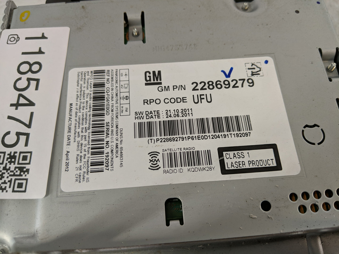 2012 Gmc Terrain Radio AM FM Cd Player Receiver Replacement P/N:22869279 Fits OEM Used Auto Parts - Oemusedautoparts1.com