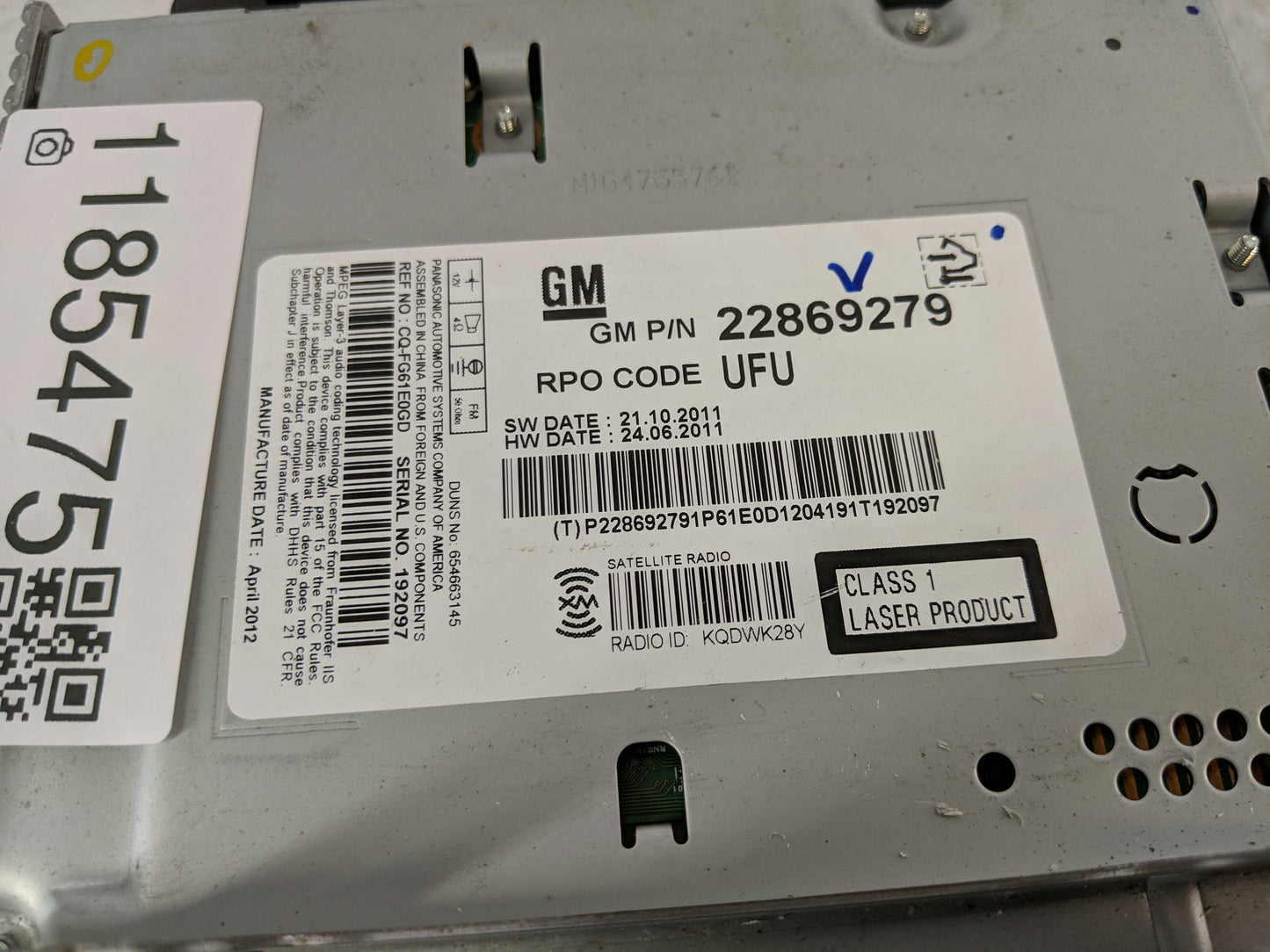 2012 Gmc Terrain Radio AM FM Cd Player Receiver Replacement P/N:22869279 Fits OEM Used Auto Parts - Oemusedautoparts1.com