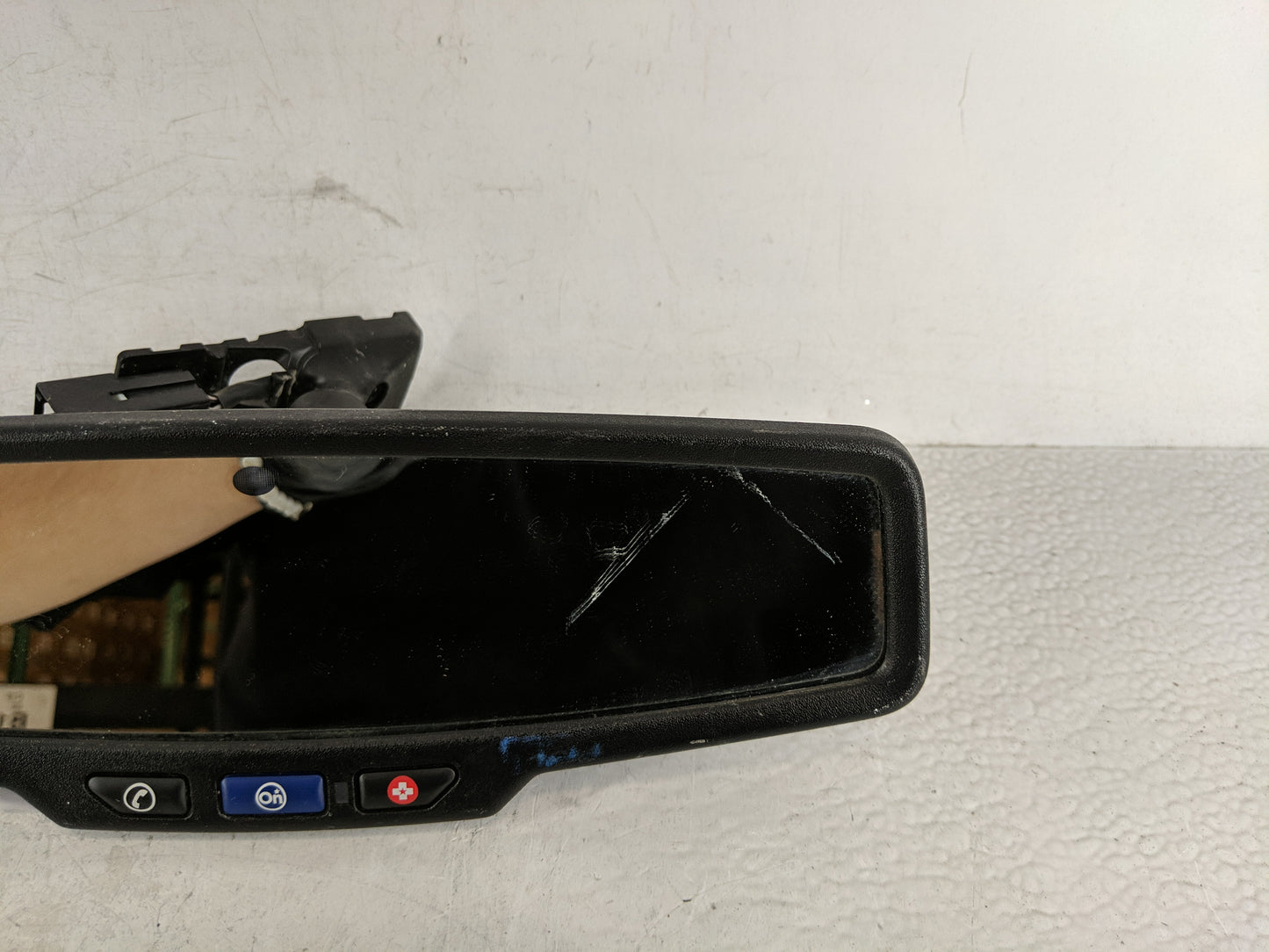 2010-2017 Gmc Terrain Interior Rear View Mirror Replacement OEM P/N:13503845 Fits OEM Used Auto Parts - Oemusedautoparts1.co