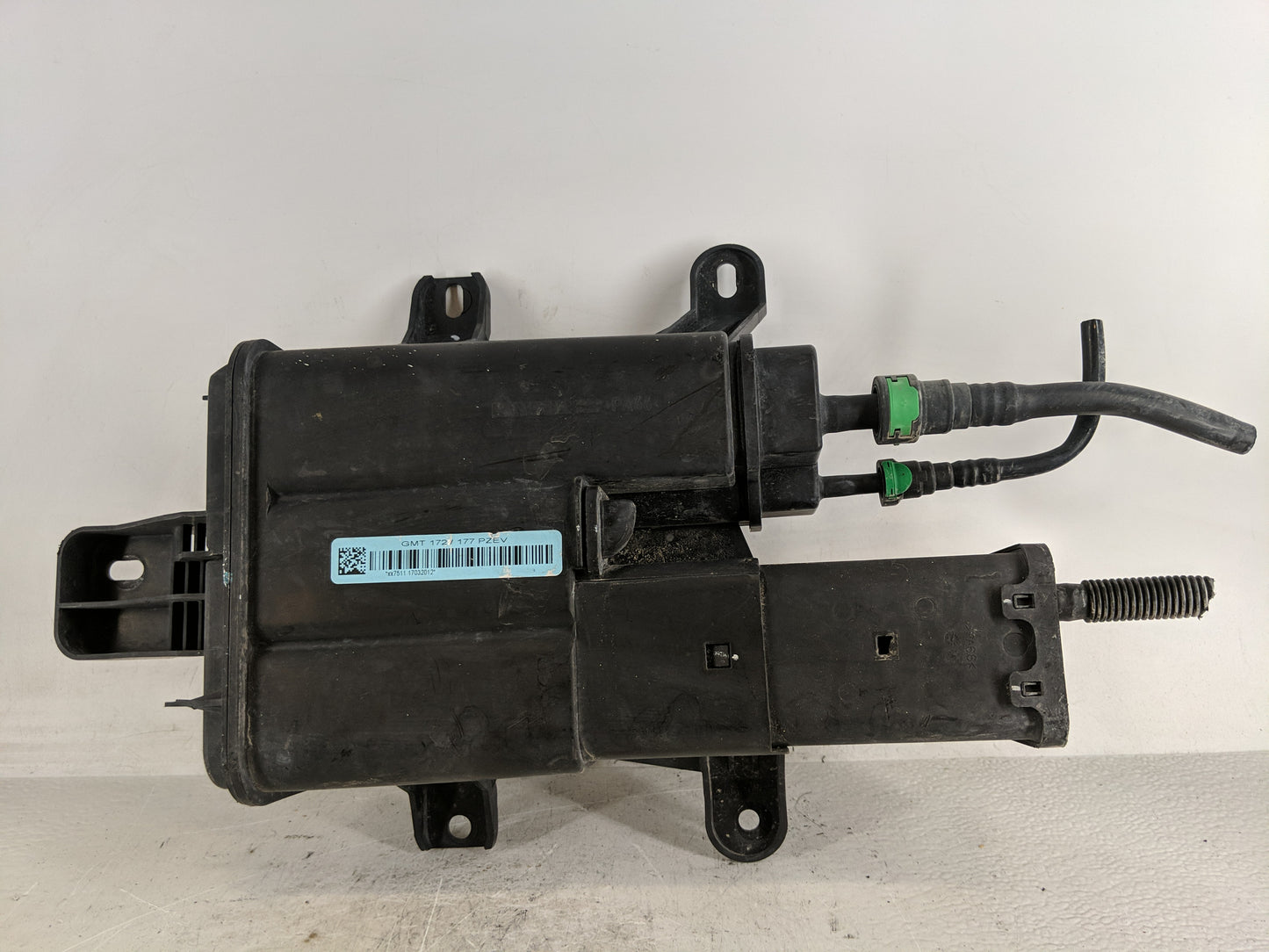 2012 Gmc Terrain Fuel Vapor Charcoal Canister - Oemusedautoparts1.com