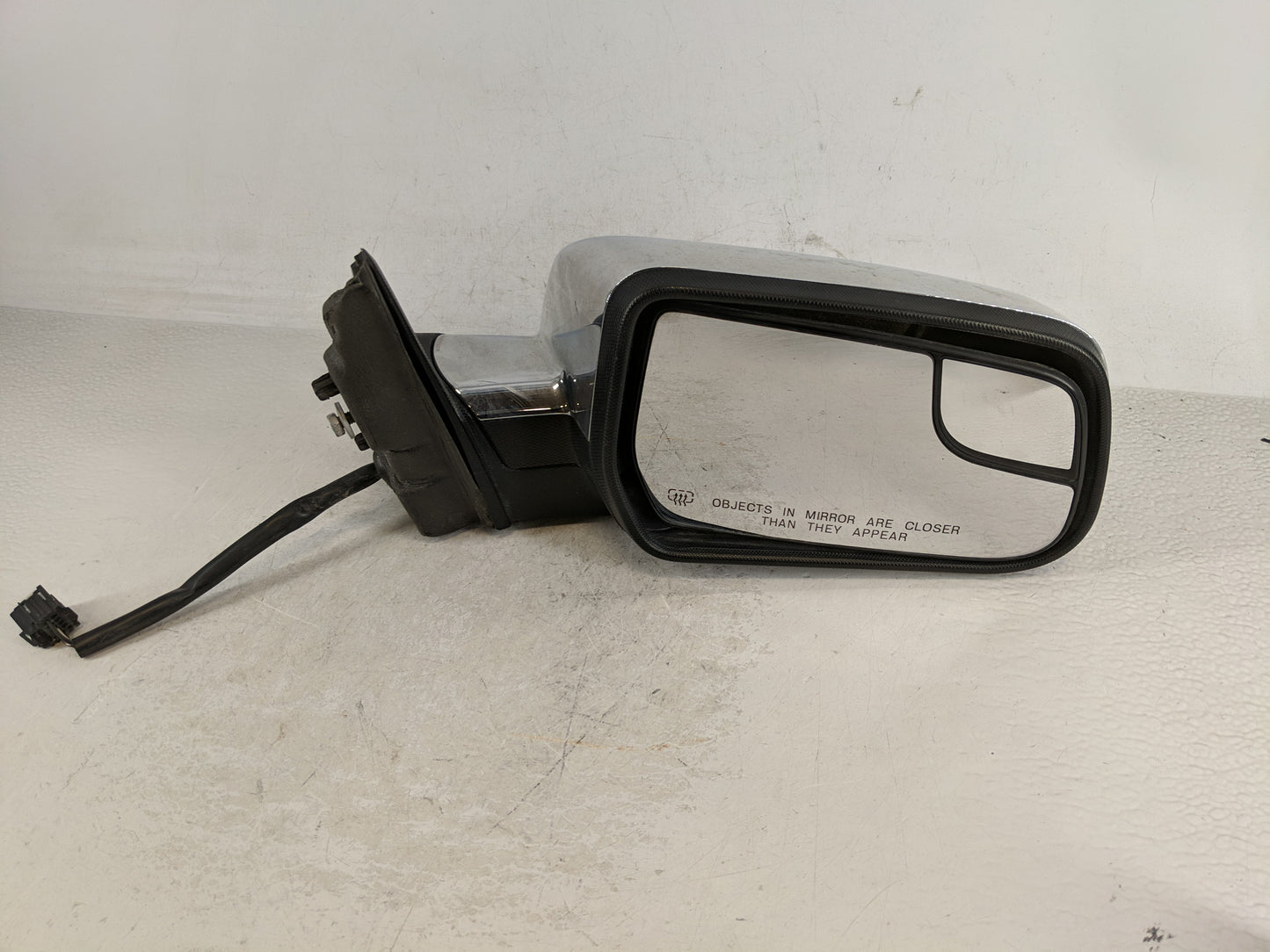 2011-2014 Gmc Terrain Driver Left Side View Manual Door Mirror Chrome - Oemusedautoparts1.com