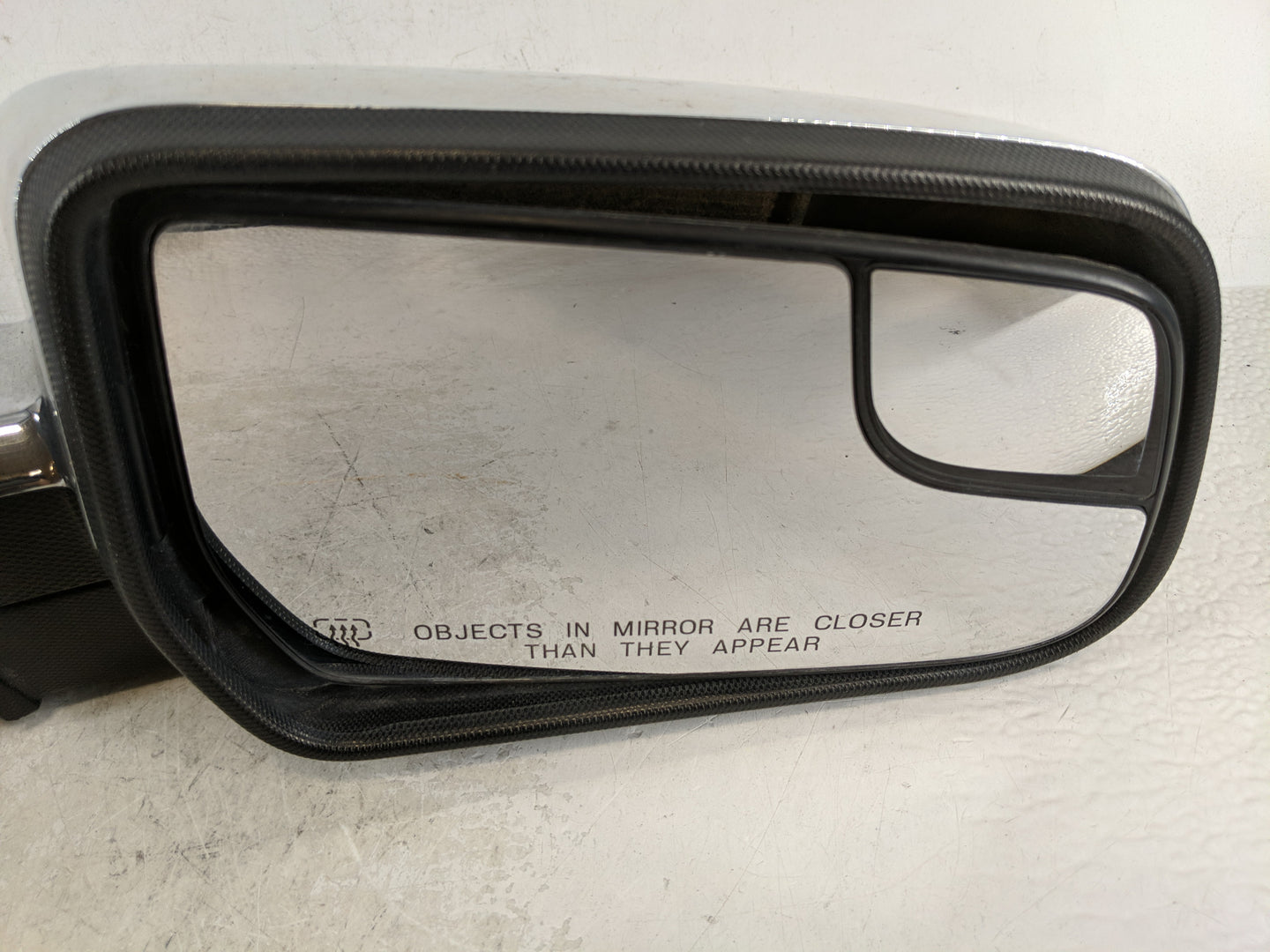 2011-2014 Gmc Terrain Driver Left Side View Manual Door Mirror Chrome - Oemusedautoparts1.com