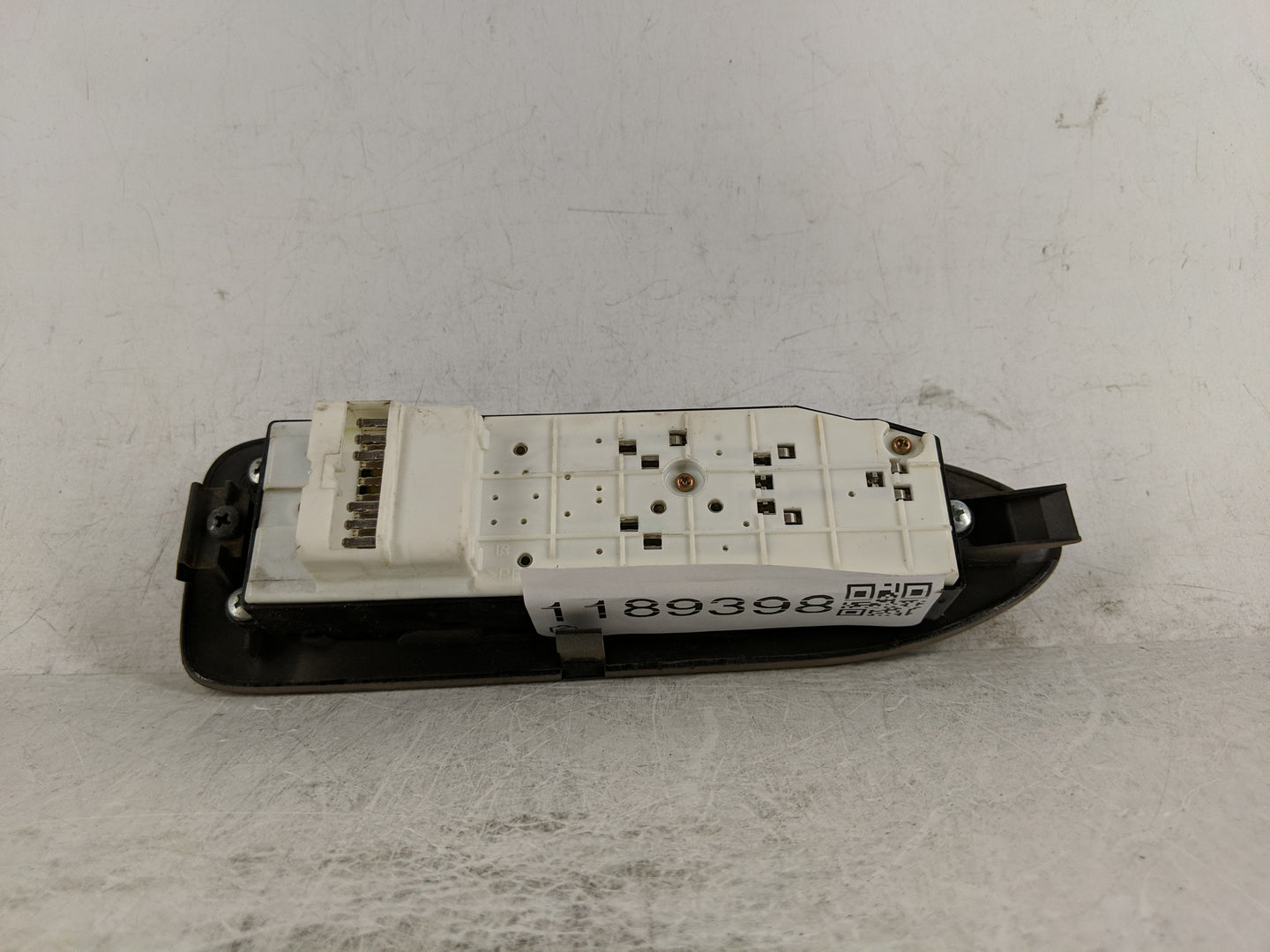 2010-2017 Gmc Terrain Master Power Window Switch Replacement Driver Side Left P/N:74232-AA030 Fits OEM Used Auto Parts - Oem