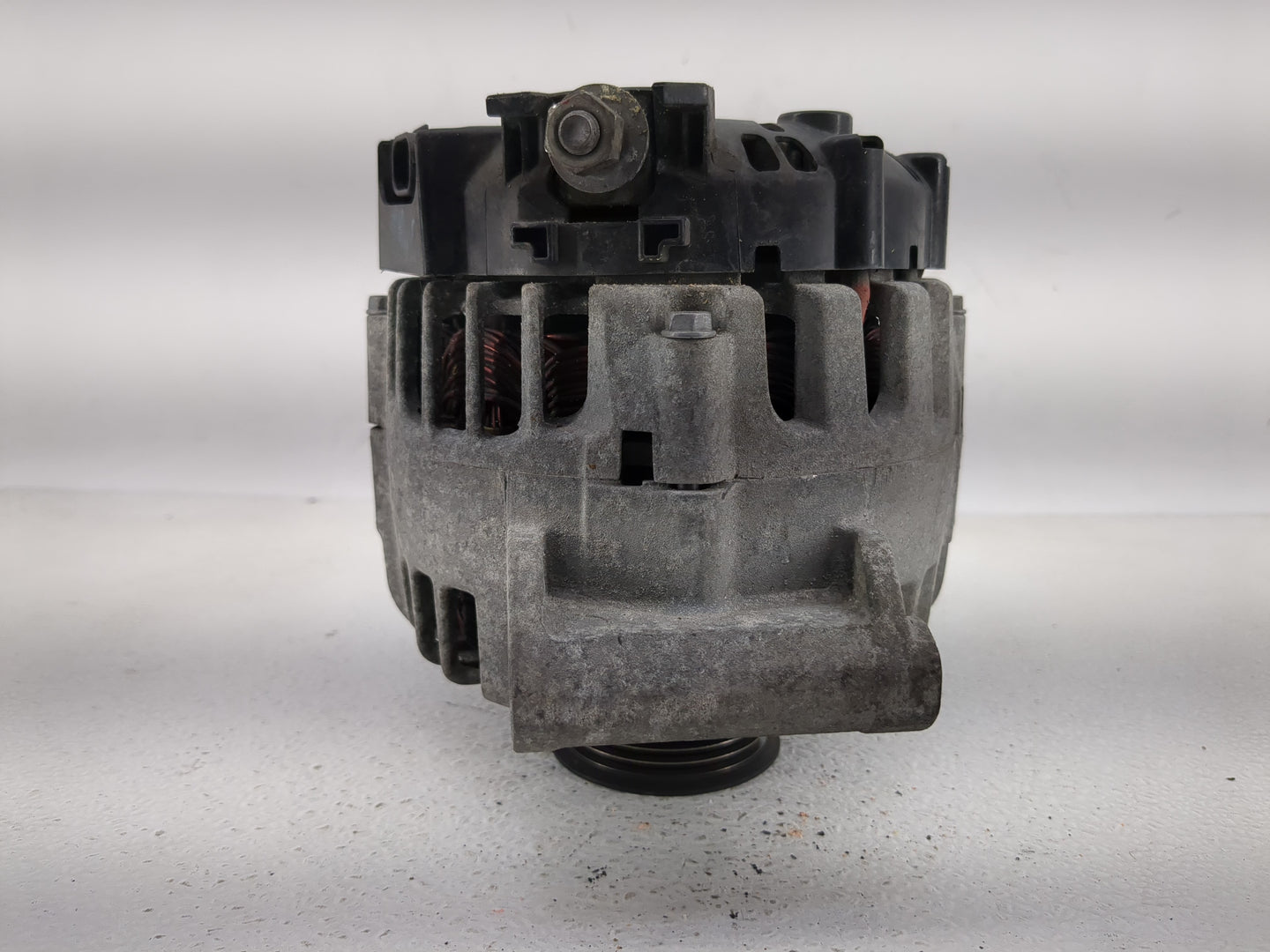 2010-2017 Gmc Terrain Alternator Replacement Generator Charging Assembly Engine OEM P/N:2605323 A 13500315 Fits OEM Used Aut