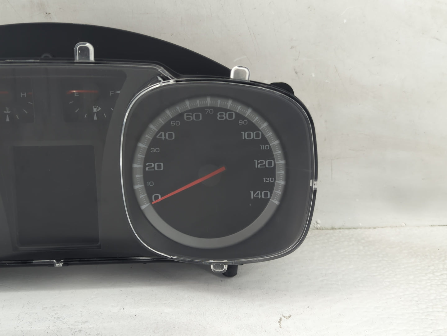 2012 Gmc Terrain Instrument Cluster Speedometer Gauges P/N:400300223637 A2C53412236 Fits OEM Used Auto Parts - Oemusedautopa