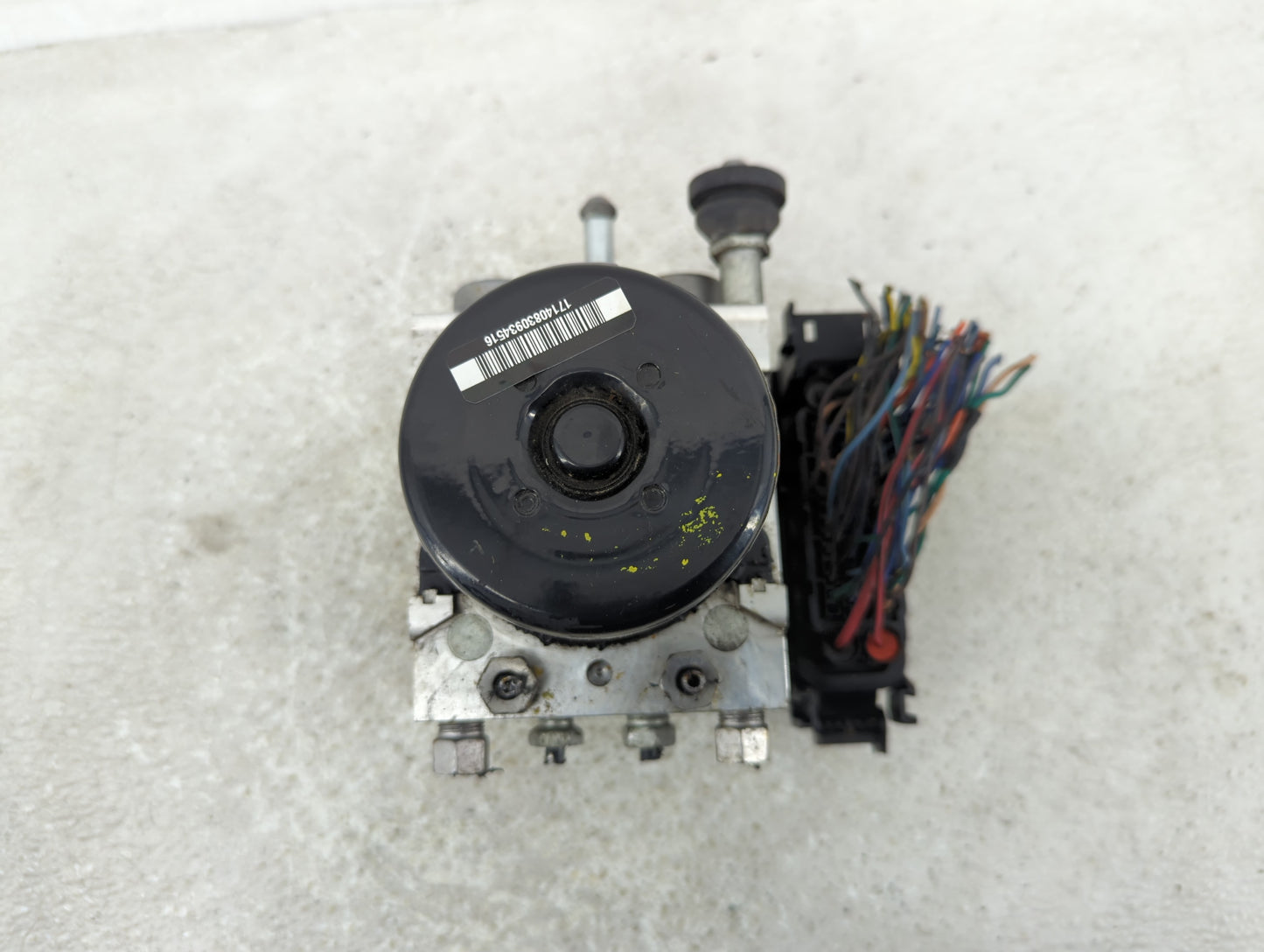 2012-2017 Gmc Terrain ABS Pump Control Module Replacement P/N:22804955 Fits Fits 2012 2013 2014 2015 2016 2017 OEM Used Auto