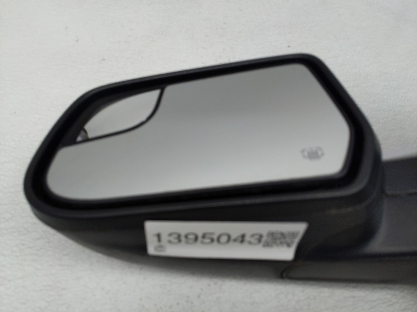 2011-2014 Gmc Terrain Driver Side View Mirror - Left Door Mirror OEM Used - Oemusedautoparts1.com