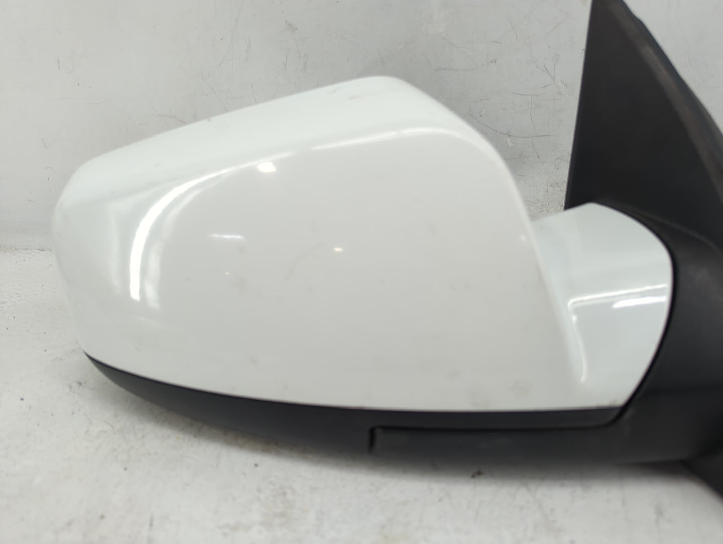 2011-2014 Gmc Terrain Passenger Side View Mirror - Right Door Mirror OEM Used - Oemusedautoparts1.com