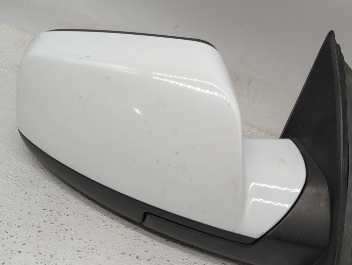 2011-2014 Gmc Terrain Passenger Side View Mirror - Right Door Mirror OEM Used - Oemusedautoparts1.com