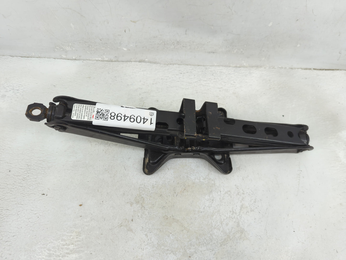 2012 Gmc Terrain Spare Scissor Car Jack - Oemusedautoparts1.com