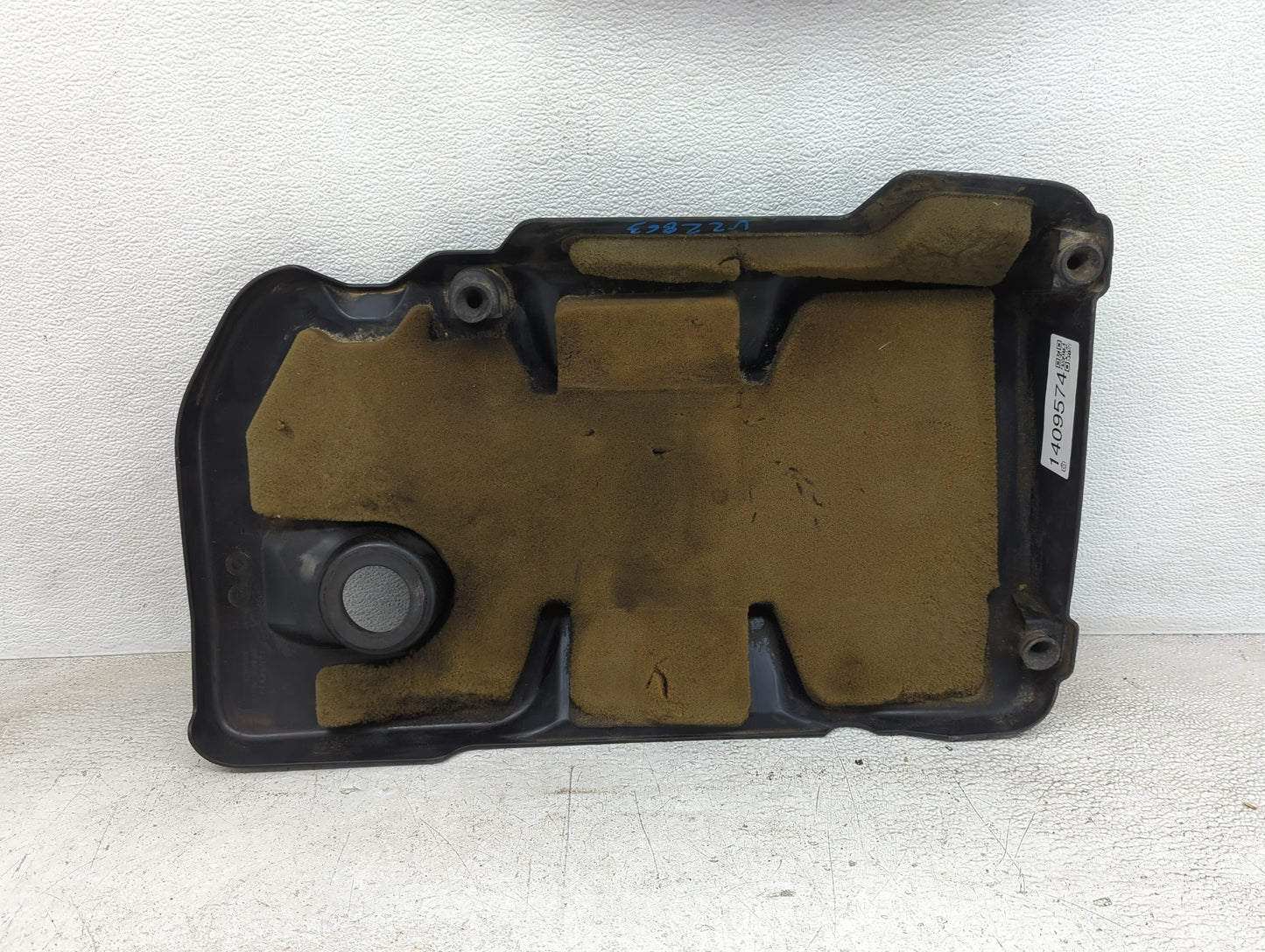 2012 Gmc Terrain Engine Cover - Oemusedautoparts1.com