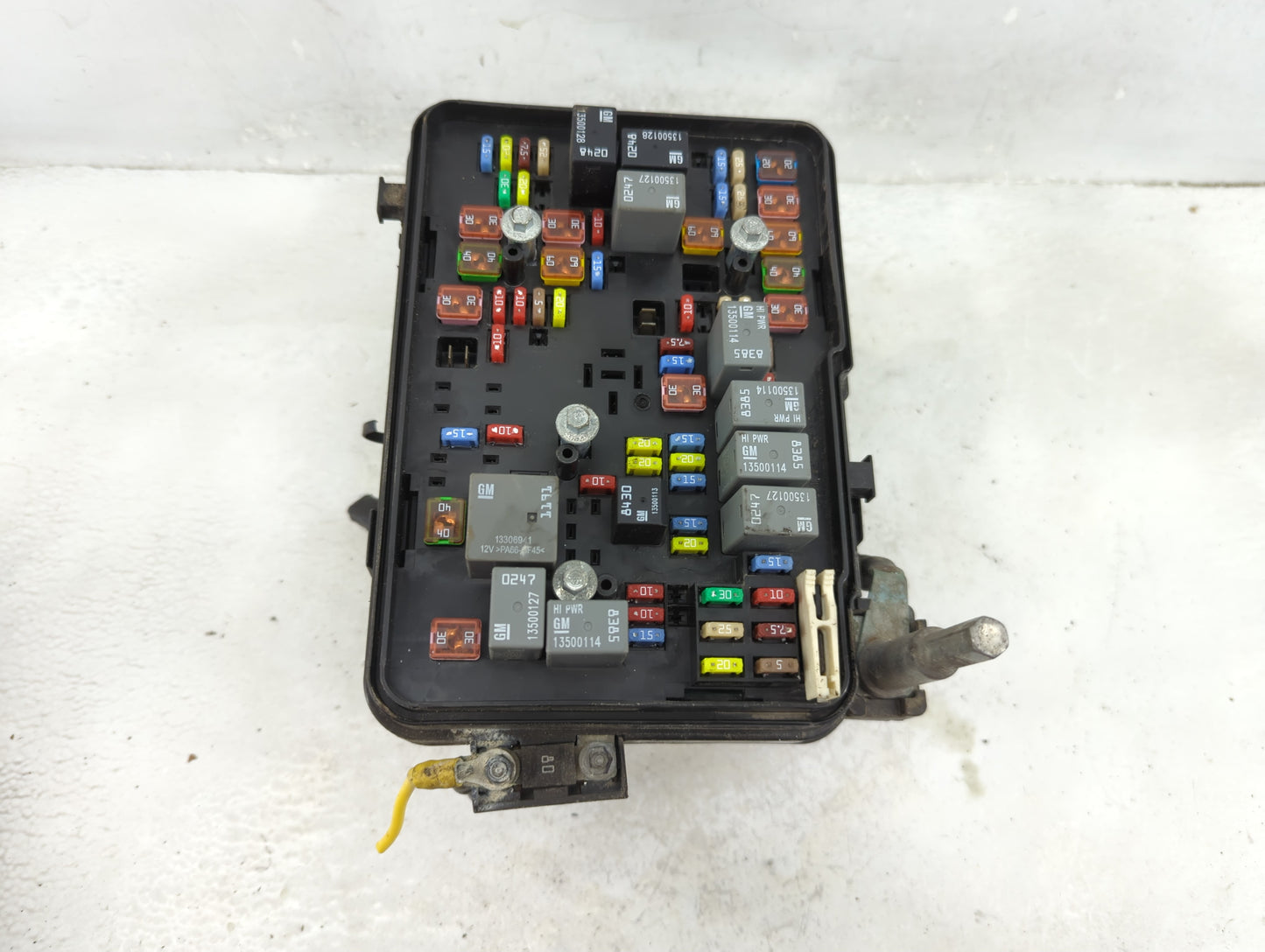 2012 Gmc Terrain Fusebox Fuse Box Panel Relay Module P/N:13500128 13500127, 13500114, 13306941 Fits OEM Used Auto Parts - Oe
