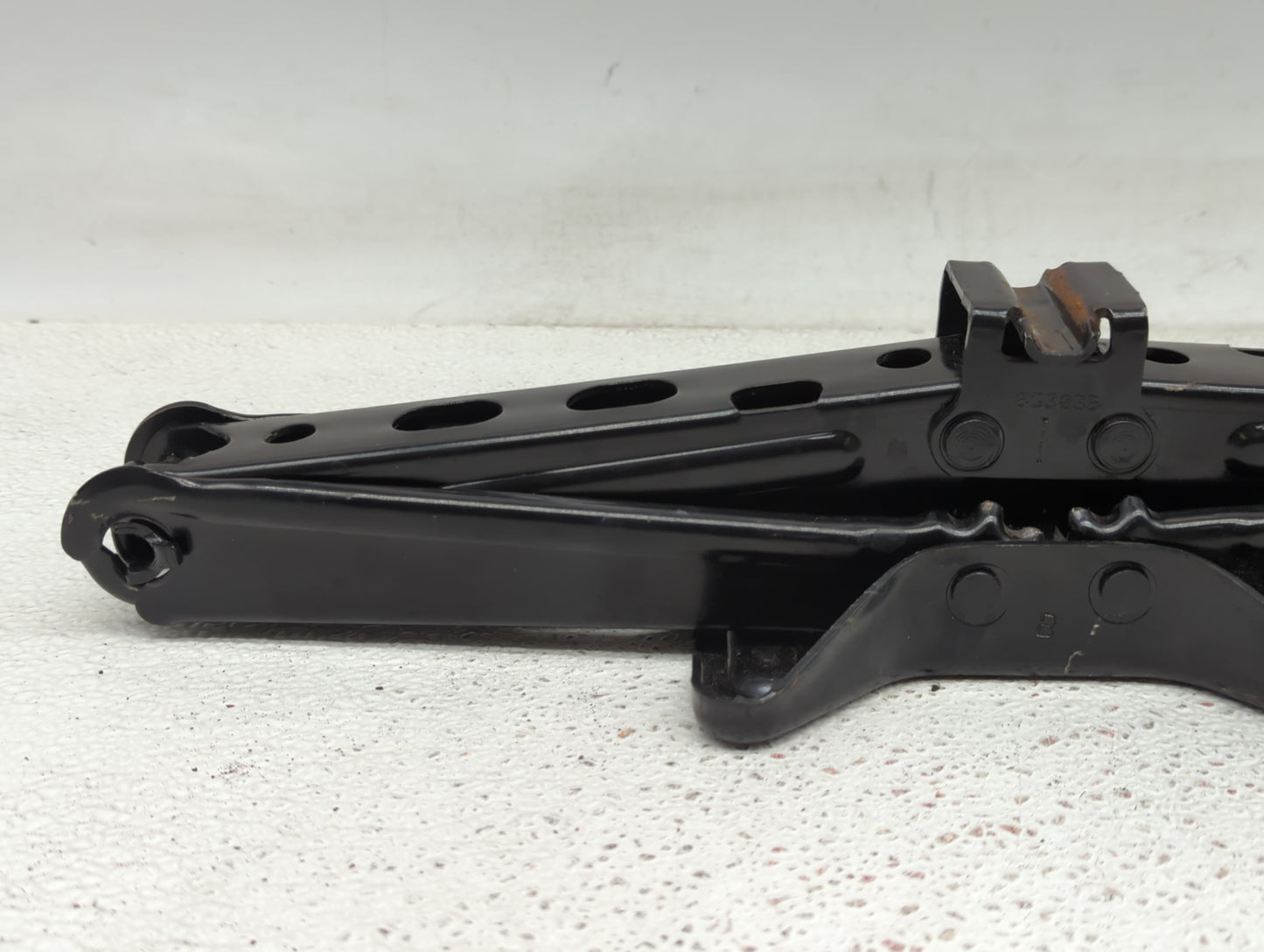 2012 Gmc Terrain Spare Scissor Car Jack - Oemusedautoparts1.com