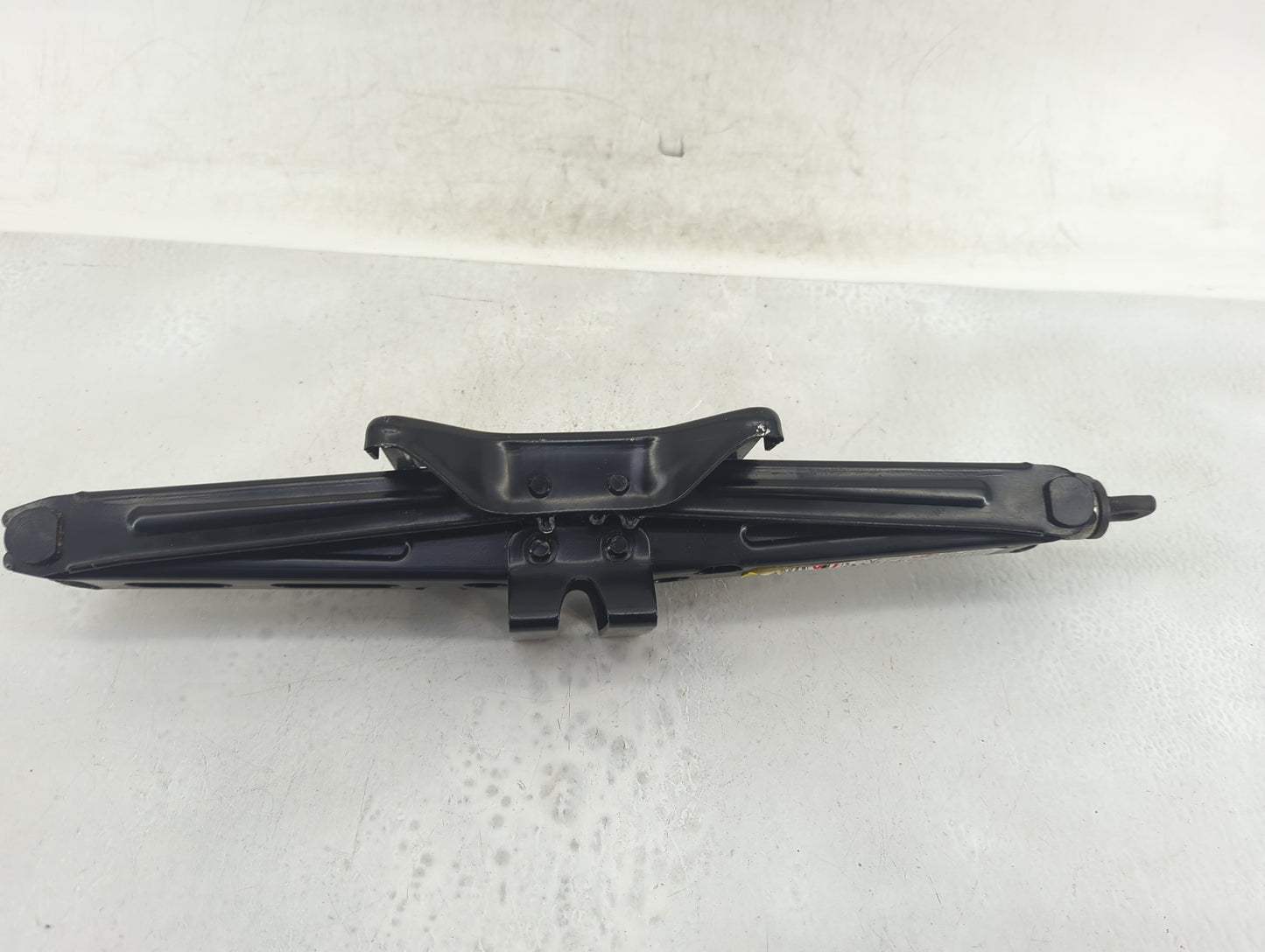 2012 Gmc Terrain Spare Scissor Car Jack - Oemusedautoparts1.com