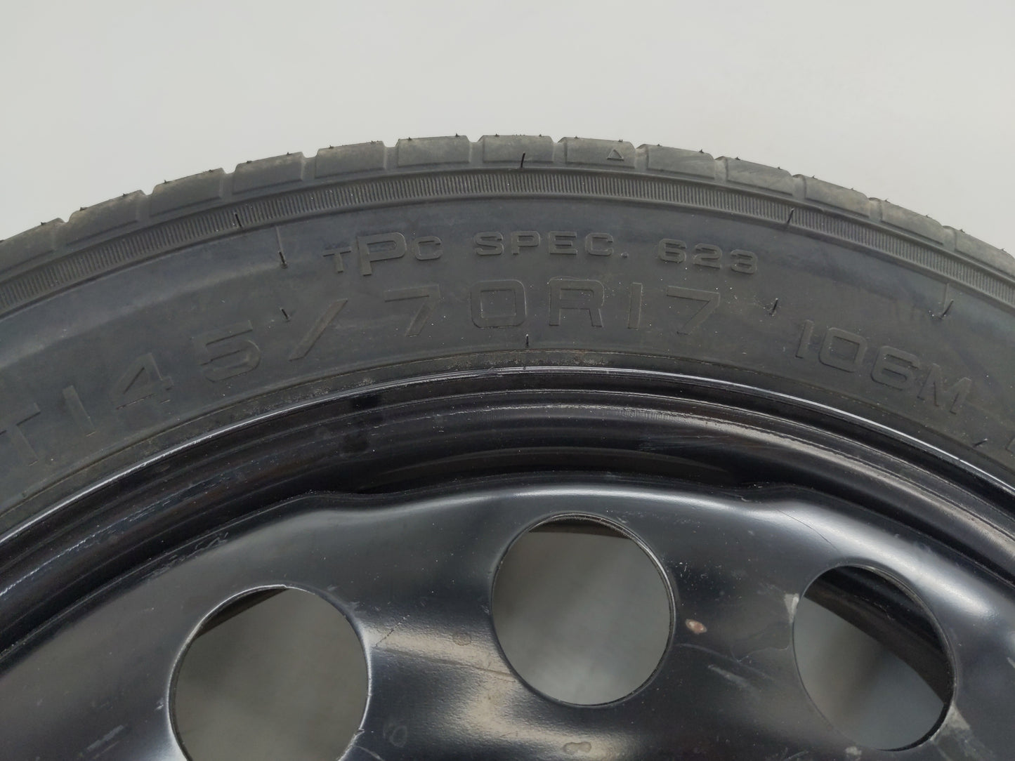 2010-2017 Gmc Terrain Spare Donut Tire Wheel Rim Oem 1420849 - Oemusedautoparts1.com