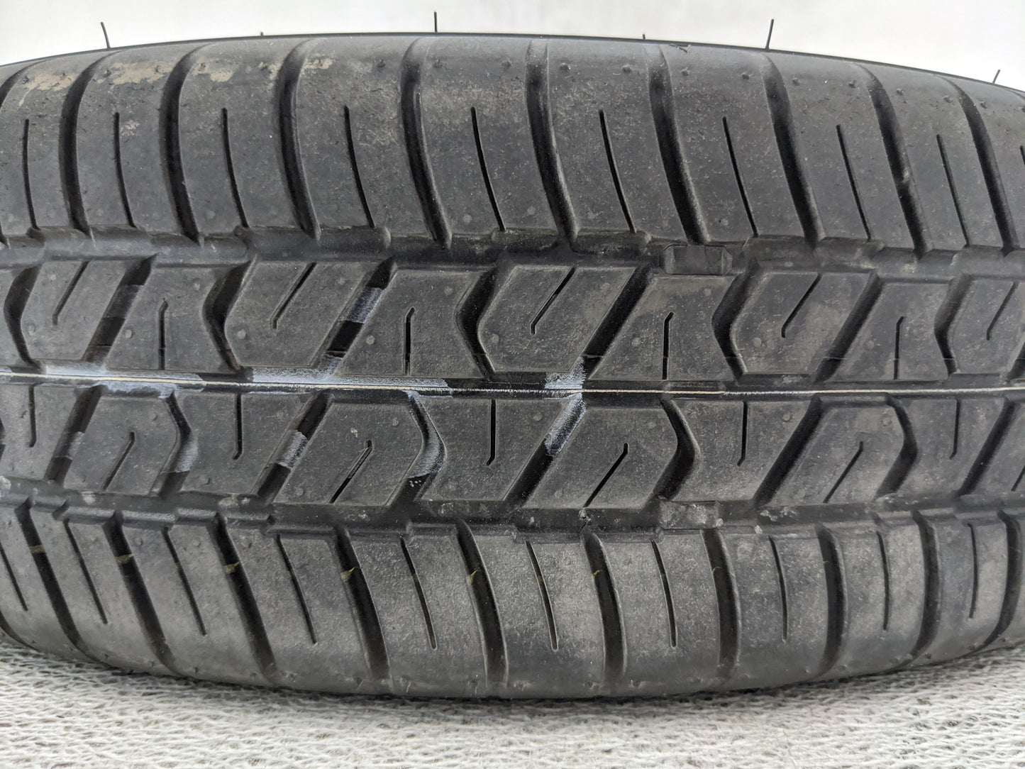 2010-2017 Gmc Terrain Spare Donut Tire Wheel Rim Oem 1420849 - Oemusedautoparts1.com