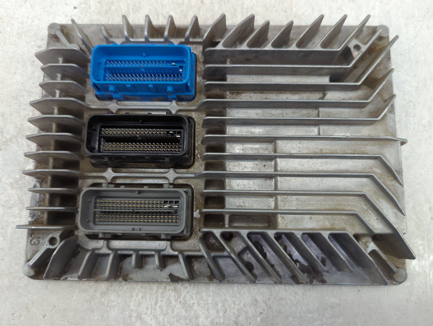 2012 Gmc Terrain PCM Engine Control Computer ECU ECM PCU OEM P/N:12648906 Fits Fits 2013 2014 2015 2016 OEM Used Auto Parts 