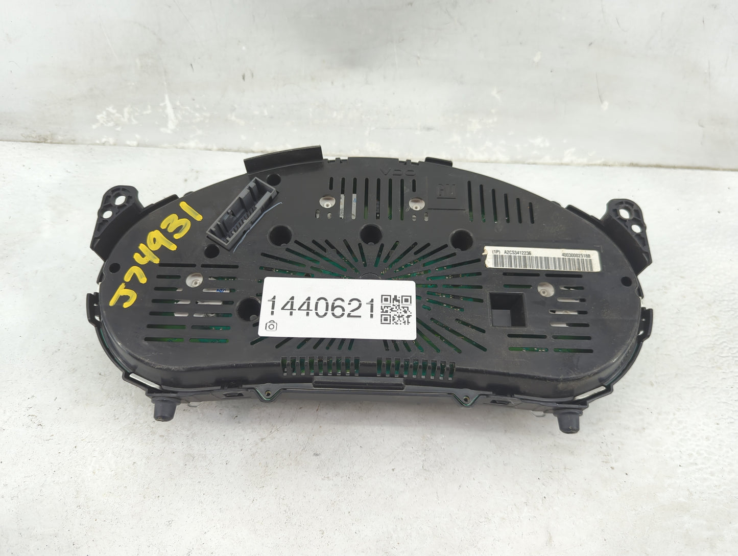 2012 Gmc Terrain Instrument Cluster Speedometer Gauges P/N:A2C53412236 400300025188 Fits OEM Used Auto Parts - Oemusedautopa