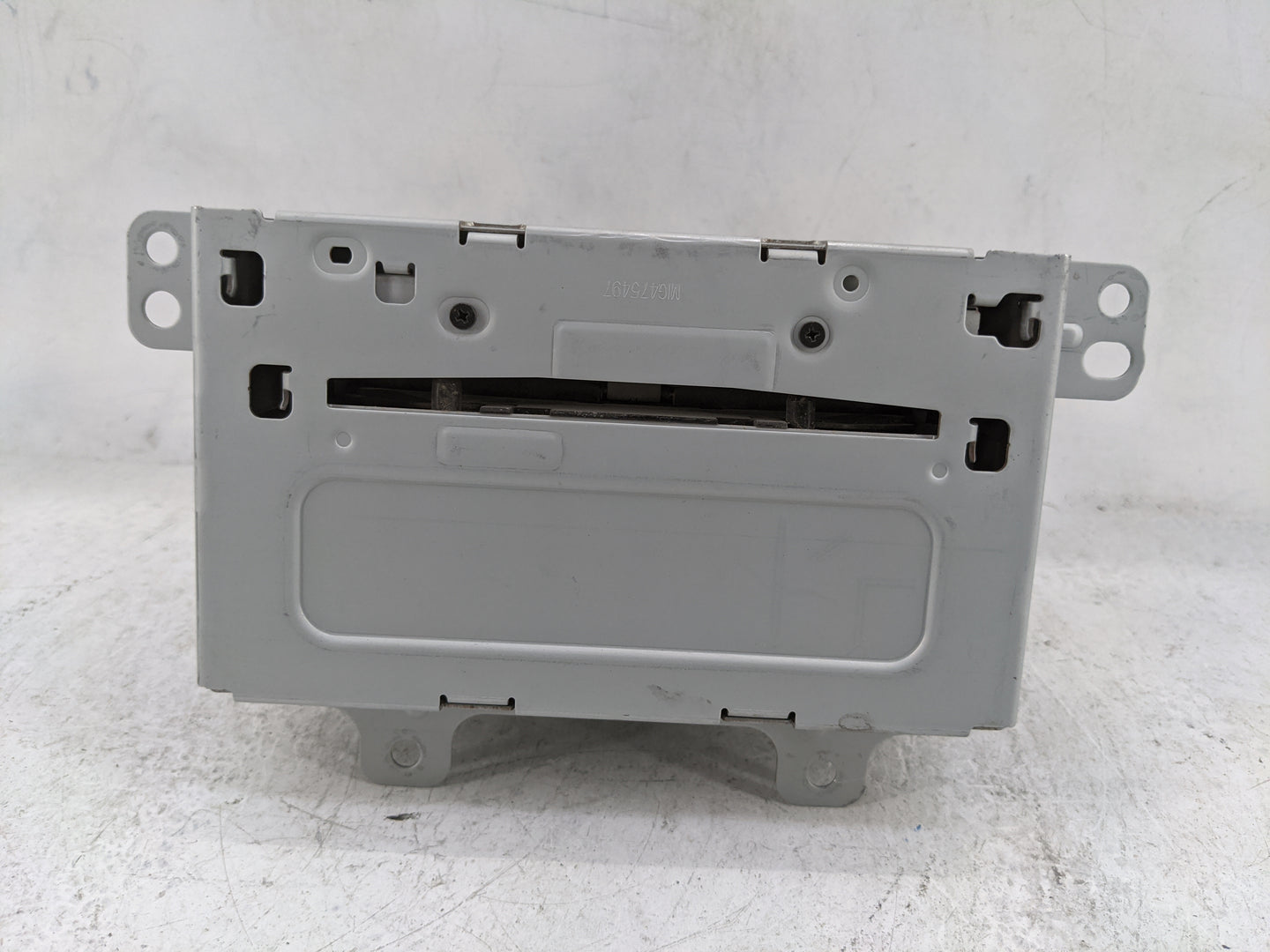 2012 Gmc Terrain Radio AM FM Cd Player Receiver Replacement P/N:22869279 CQ-FG61E0GD Fits OEM Used Auto Parts - Oemusedautop