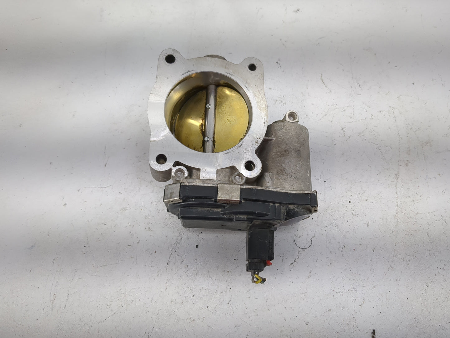 2010-2012 Gmc Terrain Throttle Body P/N:12632101CA Fits Fits 2007 2008 2009 2010 2011 2012 OEM Used Auto Parts - Oemusedauto