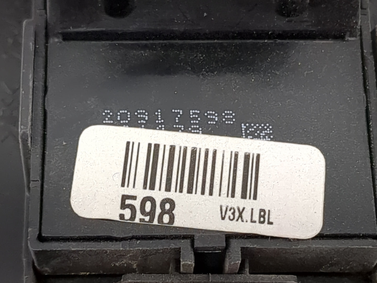 2010-2017 Gmc Terrain Master Power Window Switch Replacement Driver Side Left P/N:20917598 Fits OEM Used Auto Parts - Oemuse
