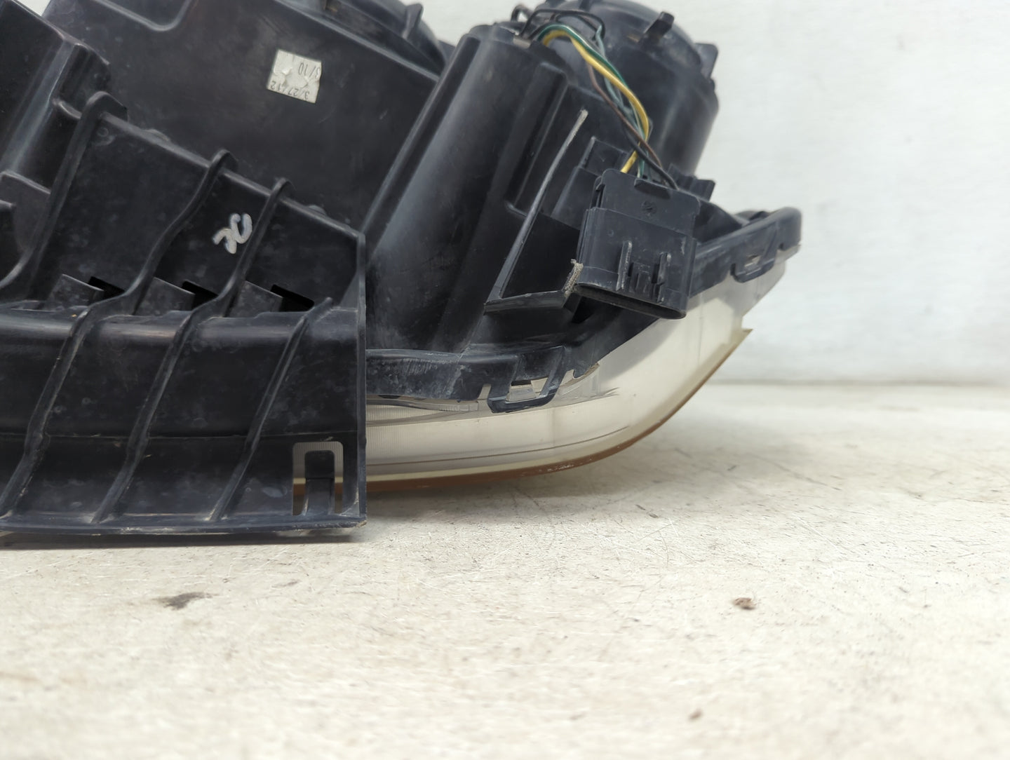 2010-2015 Gmc Terrain Passenger Right Oem Head Light Headlight Lamp 1479098 - Oemusedautoparts1.com