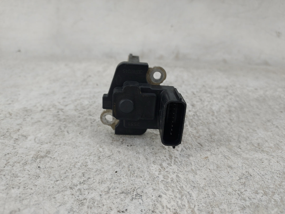 2012-2017 Gmc Terrain Mass Air Flow Meter Maf Sensor 1485796 - Oemusedautoparts1.com