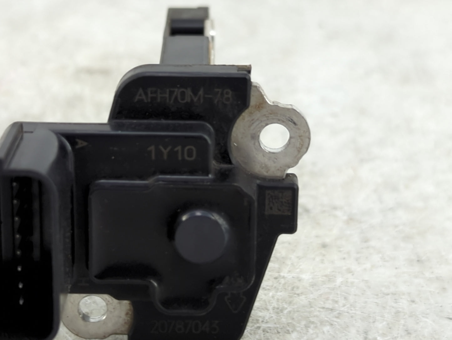 2012-2017 Gmc Terrain Mass Air Flow Meter Maf 1487683 - Oemusedautoparts1.com
