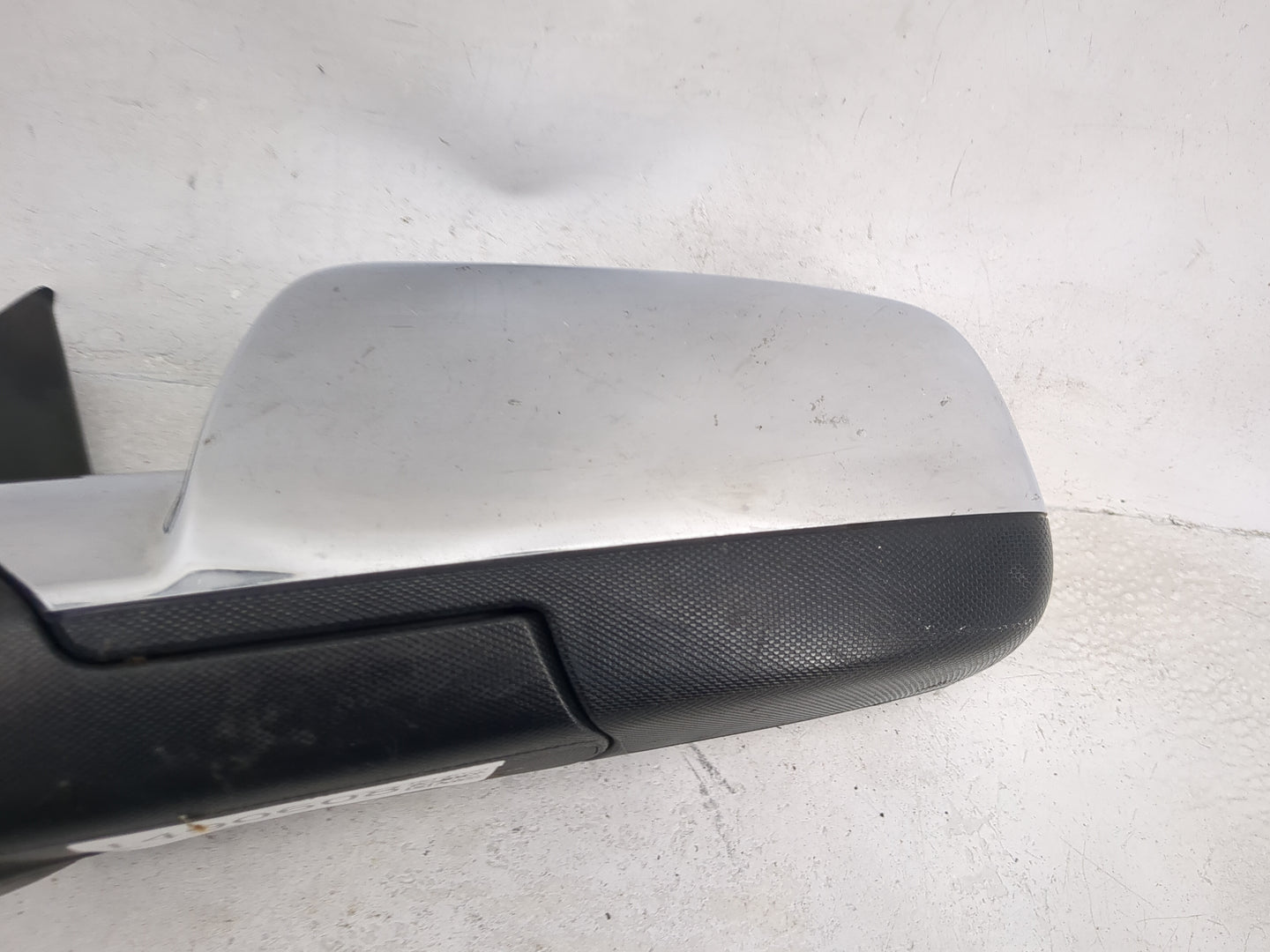 2011-2014 Gmc Terrain Passenger Side View Mirror - Right Door Mirror OEM Used - Oemusedautoparts1.com