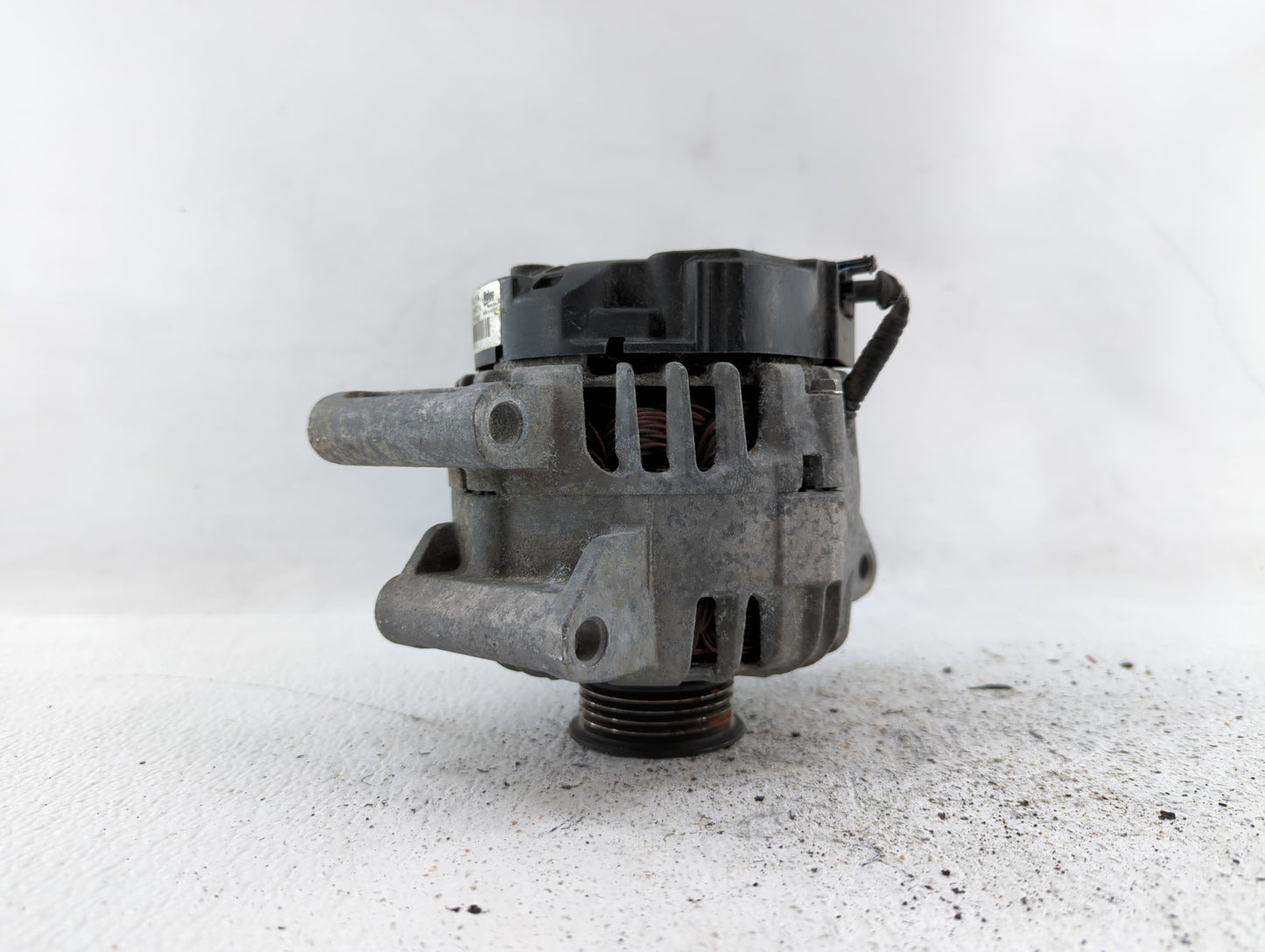 2010-2017 Gmc Terrain Alternator Replacement Generator Charging Assembly Engine OEM P/N:13500315 13588328 Fits OEM Used Auto