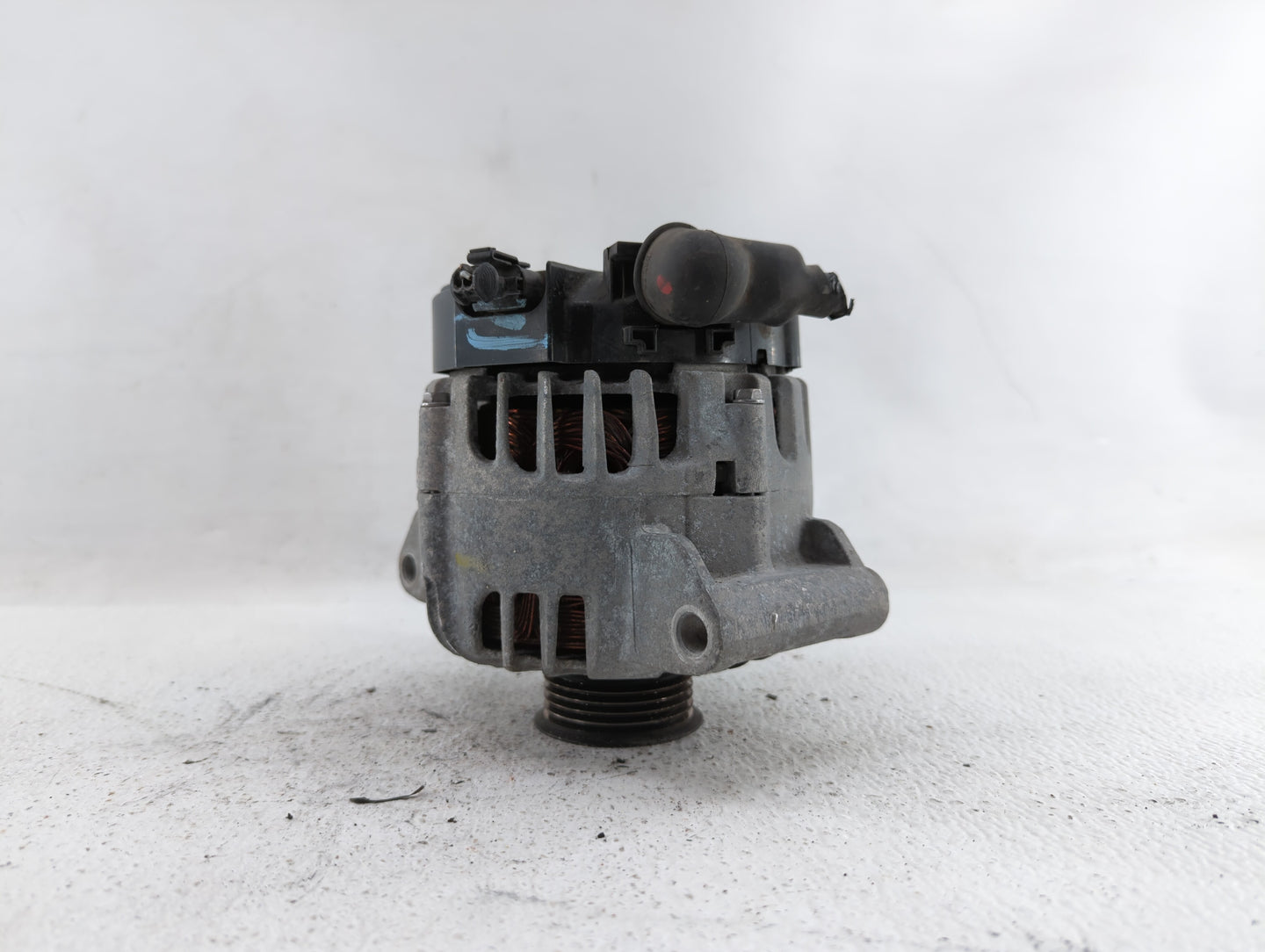 2010-2017 Gmc Terrain Alternator Replacement Generator Charging Assembly Engine OEM P/N:13588328 13512759 Fits OEM Used Auto