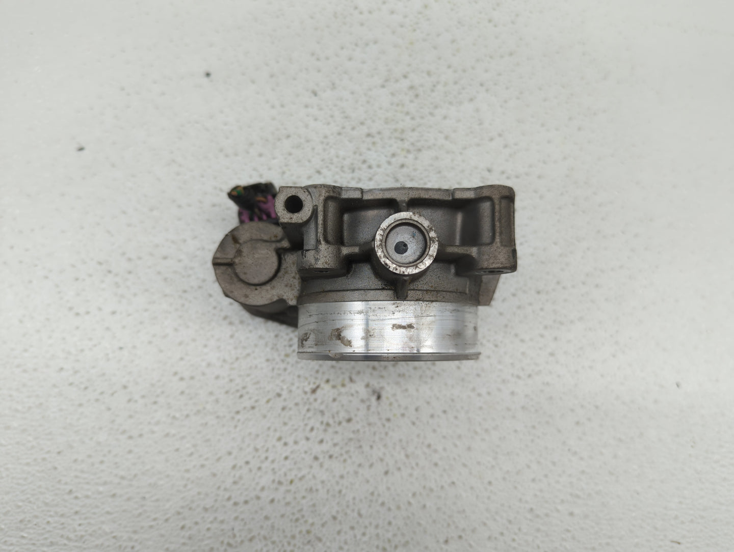 2010-2012 Gmc Terrain Throttle Body P/N:12632172BA BAC-A1-B2-006R1, 994AA Fits Fits 2007 2008 2009 2010 2011 2012 OEM Used A