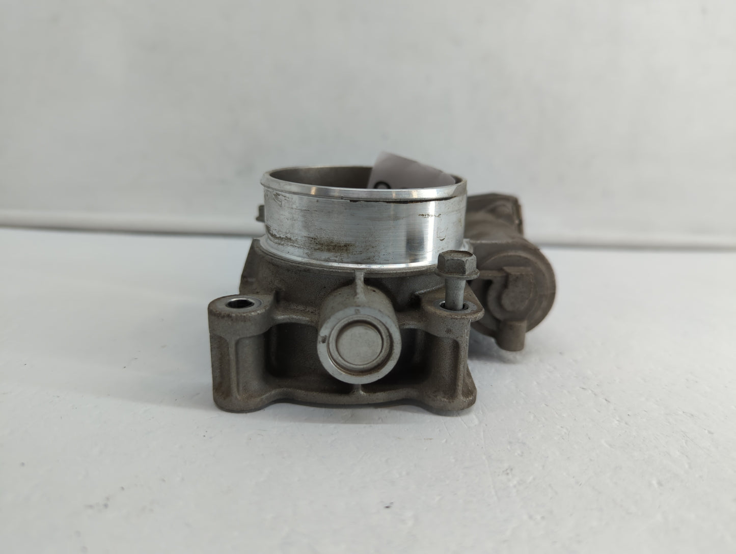 2010-2012 Gmc Terrain Throttle Body P/N:12632101CA 668AA, 186AA Fits Fits 2007 2008 2009 2010 2011 2012 OEM Used Auto Parts 